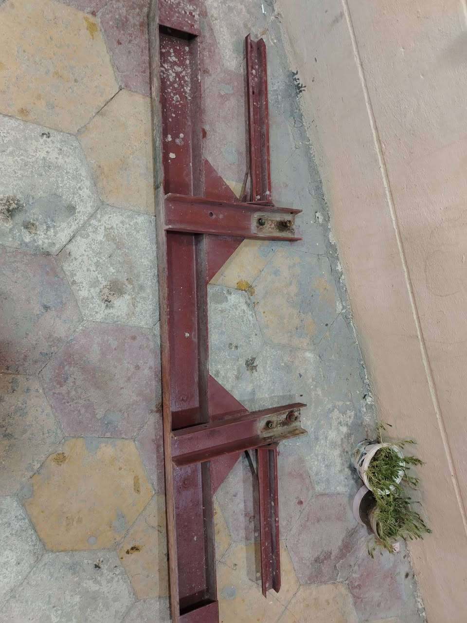س. ع. دعاميه مال اقجم گلاب جديده بمعنى الكلمه جاهزه تفصال جديد جيب وشد گبل قواعد مال بگ لايت جاهزات... مكاني كربلاء سعر 150وبيها مجال الاستفسار (***********)
