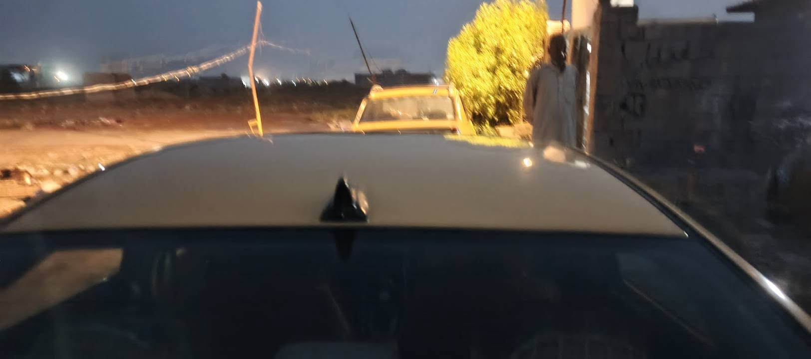 ٢٠١٣ • وارد امريكي • فتحة سقف