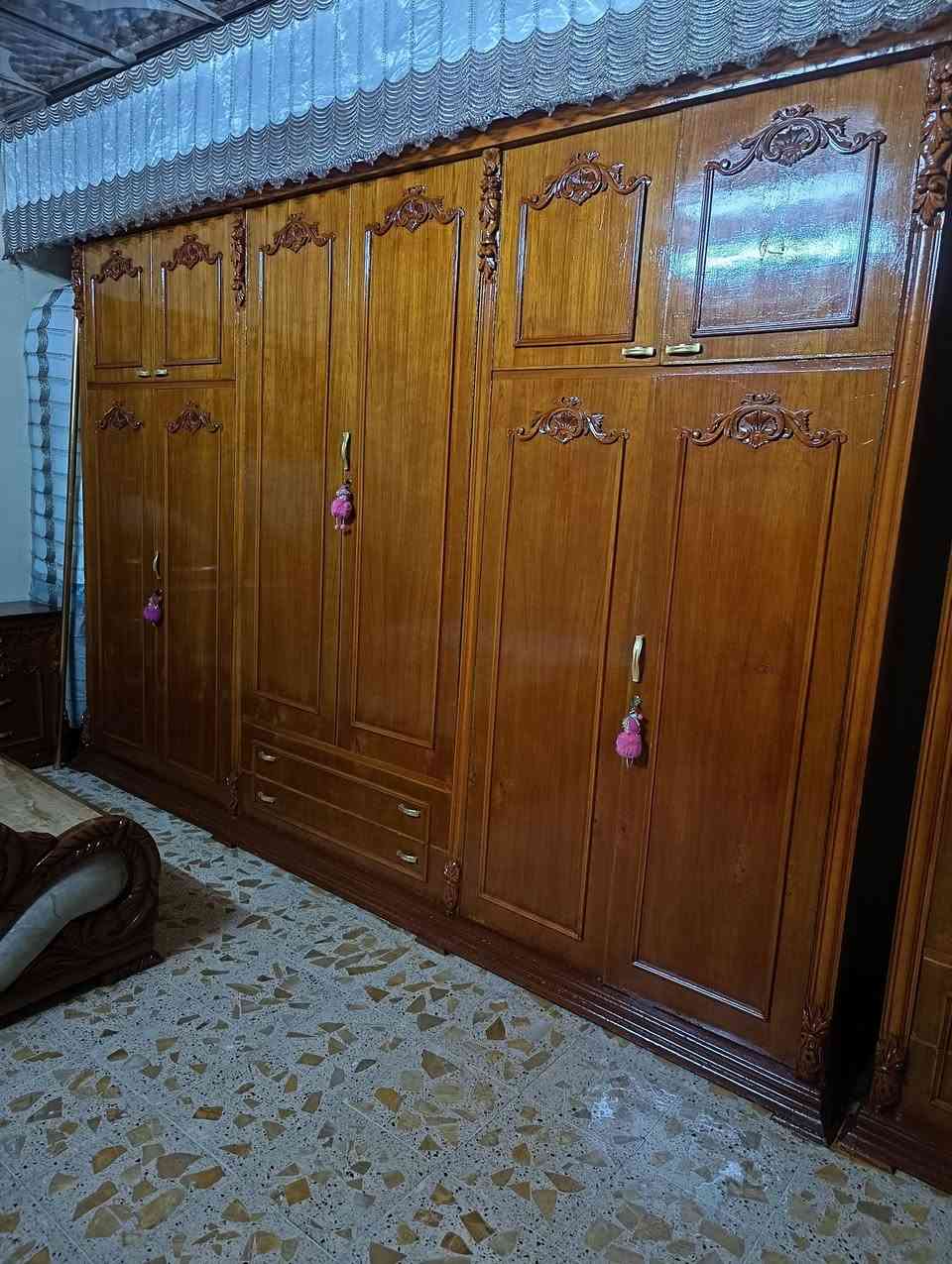 غرفة خشب • حيل ثقيل • وادي حجر