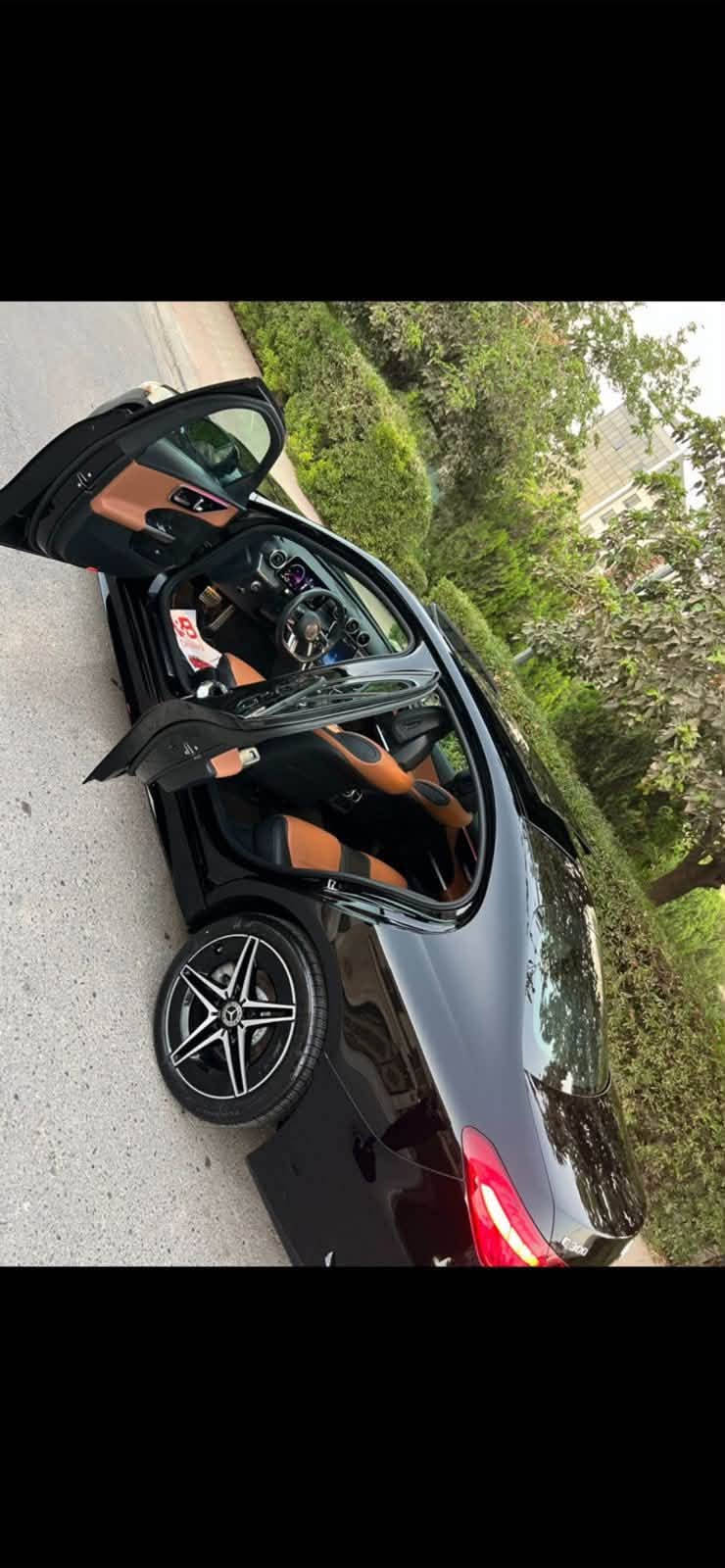 السلام عليكم
للبيع وارخص سعر بالعراق بدون منافس 🔥💵
مرسيدس C300 Amg  
موديل 2023
محرك 2000تيربو
عداد المسافة: ٣٠الف مايل 
تخم تاير جديد
باسمي رقم اربيل دولي

فول مواصفات  
فتحة سقف 
كشن تدفئة
لايت لد ومالتي ميديا
ويل amg بلاد
صندوق كهربائي فتح وغلق 
انارات داخلية متعددة الالوان ٦٤ لون
حساسات ٣٦٠ درجه 
بصمه تشغيل مع ابواب بصمه 
شاشه وسطيه كبيره 
رادار امامي وخلفي وجانبي 
داخل كاربون فايبر 
سماعات بروماستر بلادي 
ابل كار بلي و اندرويد بيها
شاشة دجتال متعددة الاشكال
انضمات قيادة (sport , sport+,comfort,eco)
 ‎وباقي مواصفات المرسيدس المعروفة
‏‎السياره مرقمة اربيل  و تحويل حاضر نفس اليوم 
سيارة مضلله 80% وبيها هوية تضليل
سيارة مغلفة ppf 

 السيارة وارد امريكي كلين تايتل 
كير و محرك كلها بشرط السيارة اخت الزيرو
لمعرفة السعر مراسلة واتساب فقط

.
رقم صاحب السيارة 

فقط واتساب

***********

العنوان /بغداد 
اليرموك
