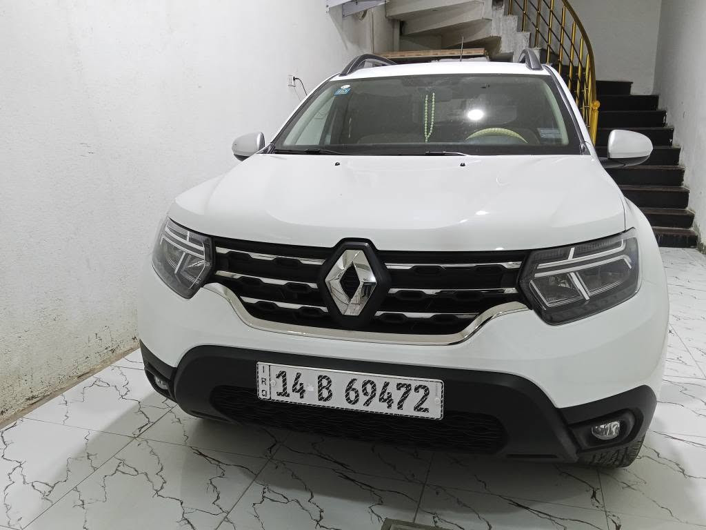🚗 رينو داستر 2025 (صنع فرنسي ) زيرو
🔥 سيارة رينو داستر  قوية وعملية
📍 محرك + كير ( صنع ياباني)
       رقم بصرة
🛠️ المواصفات

محرك: 🇯🇵نيسان  1600 4 سلندر 

ناقل الحركة: نيسان 🇯🇵 أوتوماتيك 

نظام الدفع: أمامي (FWD)

استهلاك الوقود: اقتصادي (حوالي 5.7 – 6.5 لتر/100 كم) 

سعة خزان الوقود: 50 لتر 

عدد الركاب: 5

✨ الكماليات
✔ شاشة وسطية 10.1 بوصة
✔ عداد ديجيتال
✔ Apple CarPlay & Android Auto
✔ كاميرا خلفية + حساسات
✔ مثبت سرعة
✔ تكييف أوتوماتيك ثلج
✔ تشغيل بالبصمة (Smart Key)
✔ صوت سماعات نقي
✔ ترحيب بالسائق
✔ ABS + EBD
✔ ESP (ثبات إلكتروني)
✔ وسائد هوائية
✔ نظام مانع انزلاق
✔ مساعد صعود المرتفعات

📞 للتواصل ***********
السعر  135 $
مكاني بصرة ، حمدان ابو الخصيب, البصرة
