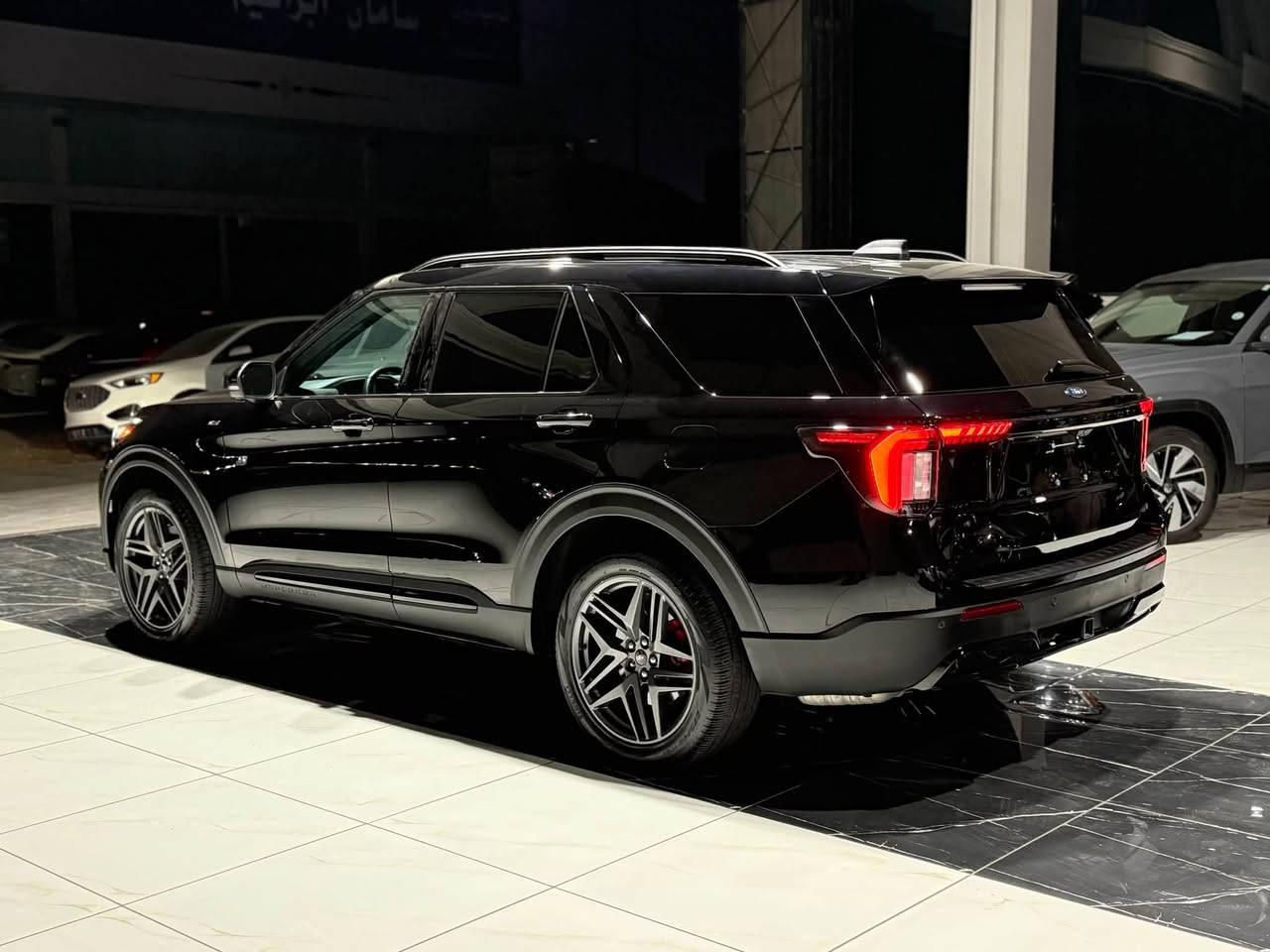 Ford Explorer ST line 2025
‎العداد : 13 الف مايل
‎محرك ٤ سلندر ٢٣٠٠ توربو ٣٠٠ قوة حصان
ظرر: سيارة بدون صبغ بس سندوق بي تعديل بارد PDR 
‎بجم و خلفي کبس بشرط
كافة ارباگات سليم✅
‎1/1. اعلی مواصفات
1FMUK8KH0SGA46222

‎بانوراما
فور ويل4*4
‎٤کامیرا 360
‎شاشە کبیر 
‎٧ راکب 
‎کیج ديجيتال
‎وایرلیس جارج 
‎بصمة تشغيل
‎حساسات امامية+خلفية
‎بصمة ابواب
‎شغال Remot start
‎صندوق شفط كهربائي
‎رادار امامي (تحديد مسار)
‎رادار جانبي (نقاط عمياء)
‎رادار خلفي (التحذير من الاصطدام)
‎شفتات استيرن
‎استيرن تدفئة
‎كشنات جلد و شامو vip
 كشنات تدفئة+ تبريد +مساج‎
‎هاند بريك بصمة
‎مانع انزلاق

‎‏‎ مکان سیارة اربیل 
‎‏‎سیارة بدون رقم تترقم شمالي 
‎‏‎‏‎للاتصال والاستفسار
‎اسیاسیل ***********☎️
‎☎️کورك ***********
