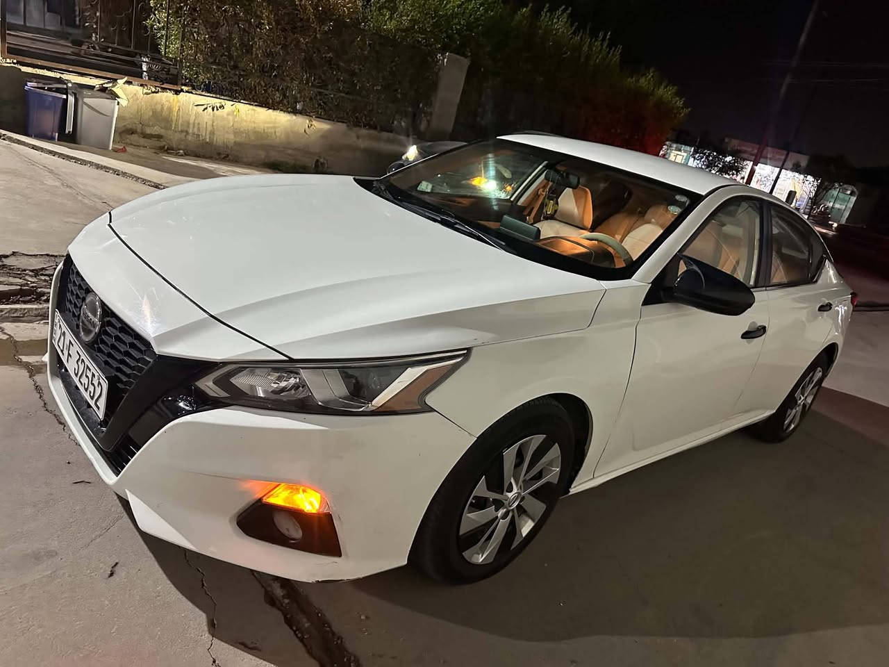للبيع التيما ابيض داخل ابيض
السعر  130  وبي مجال 
‭***********
موديل 2019 
بصمة ابواب
بصمة تشغيل
بصمة صندوك
كاميرة خلفيه 
تثبيت سرعه 
شاشه لمس 
شاشه جبيرة
رادار 360 درجة 
كاميرا خلفي 
تايرات جديد 
ماشيه 80 ميل 
كير مكينه بشرط 
سيارة جاملغين كدام بدون دواخل بدون ايرباك 
السياره جاهزه
رقم سنويه جديد تحويل ثاني يوم 
مكان السياره ديالى خانقين
