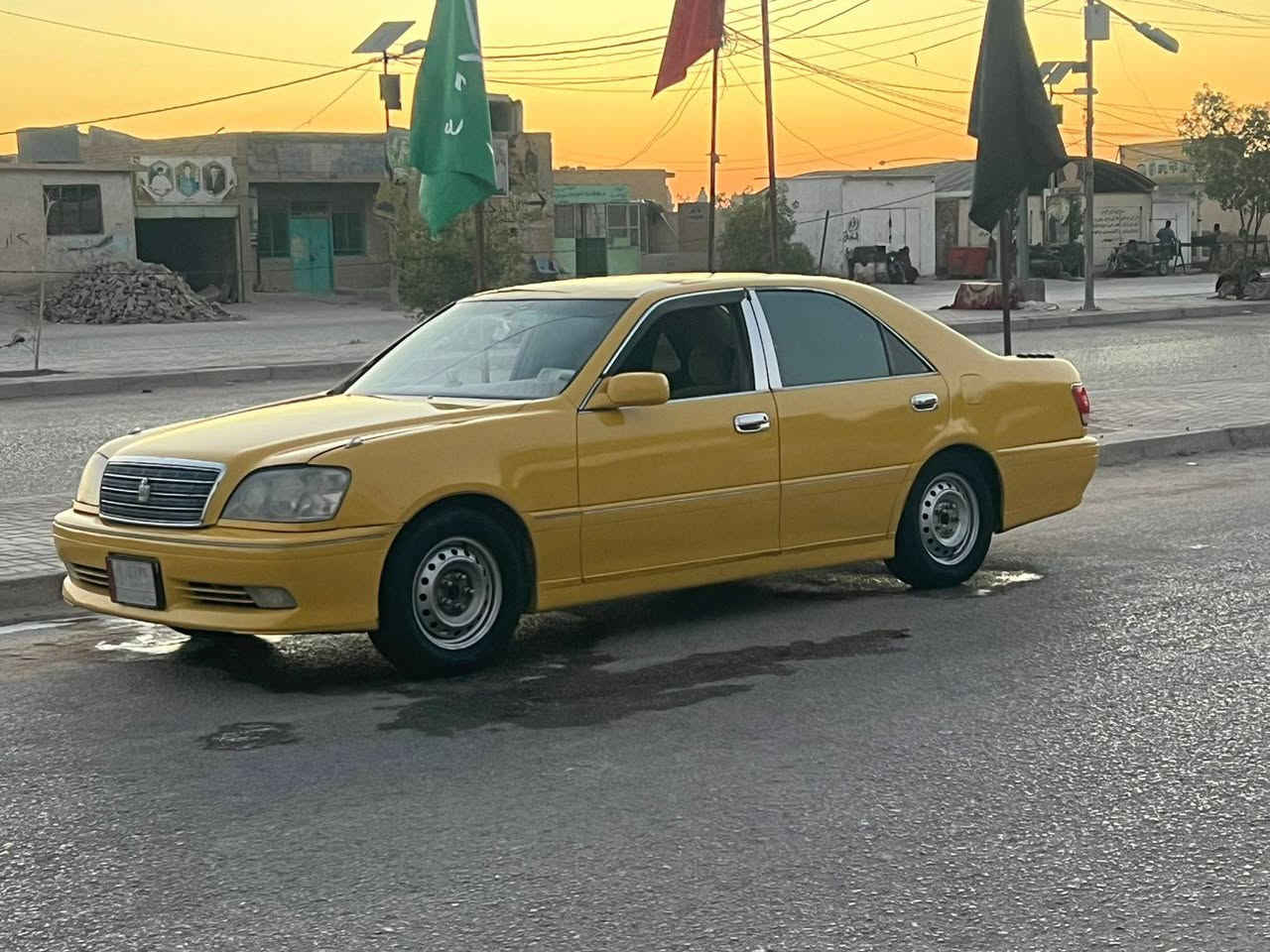 السلام عليكم 

ملكه 2002 كصه قماره فقط 

مكينه + كير + حداديه خير من الله 

رقم صلاح الدين راعيها بالنجف حر مو تاجر 

مفحوصه ع قرار 102 

للبيع السعر / 65 بيها مجال قليل للشراي مكاني نجف

***********
