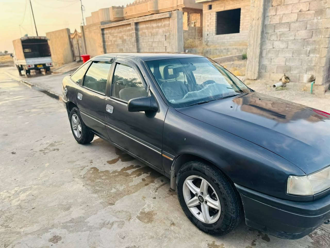 فكترا حجم 20موديل 91رقم نينوى انكليزي بخ جمااليه   السعر 38  العنوان بعشيقة *********** واتساب بي
