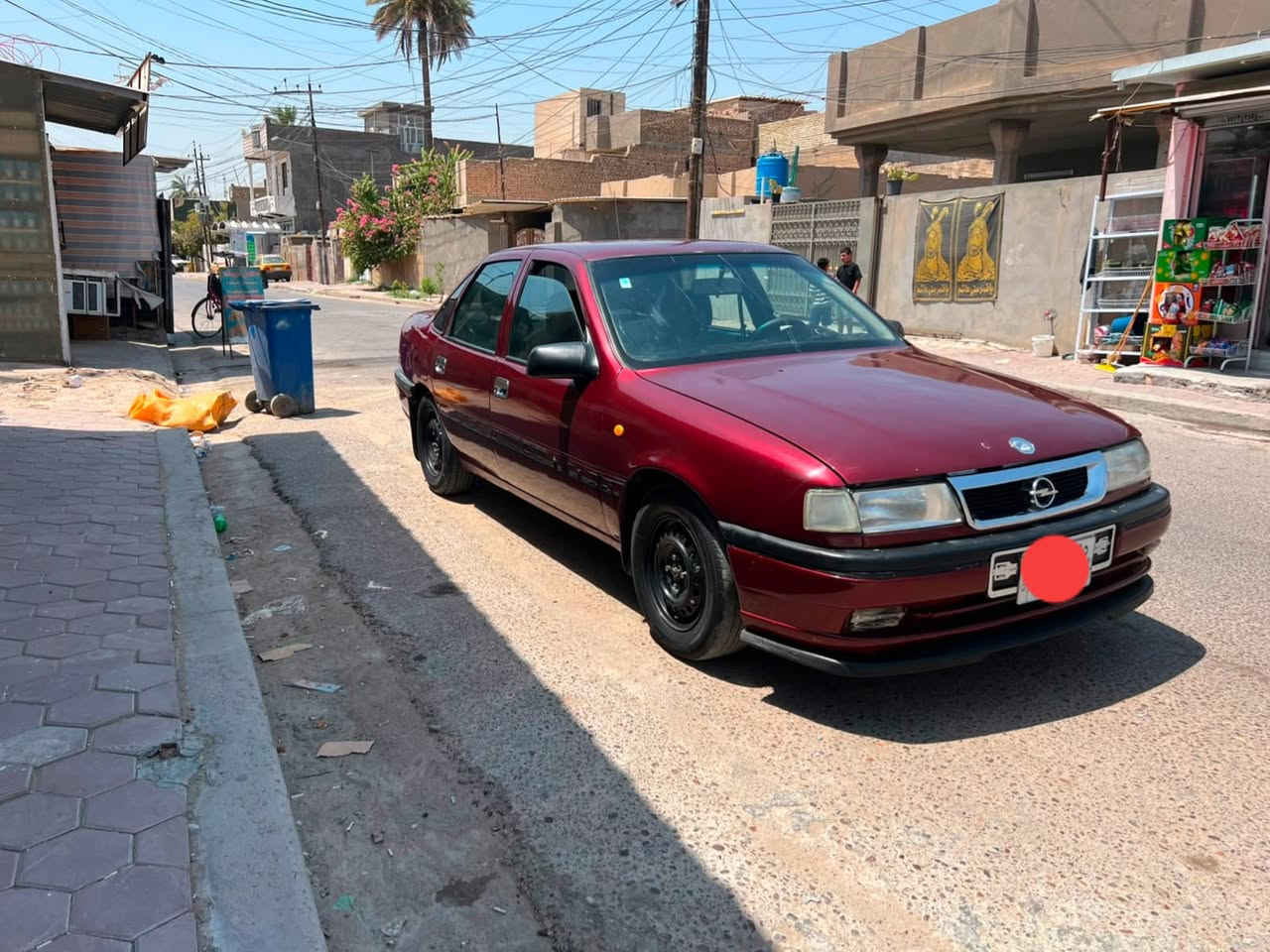 السلام عليكم اوبل للبيع موديل 1993 مكينه حجم 16 رقم بغداد الماني سنويه لل2027 تحويل مباشر كير مكينه اكسن كفاله كشر كفاله من الخياس  ولكص دواير كاعيات شواصي بيهه طخه بجنطه ومبدله جنطتهه بس ولباقي كله مكفول مرشوشه للجماليه فقط مكان سياره بغداد المدائن السعر42 وبيهه مجال 
للستفسار ***********
***********
