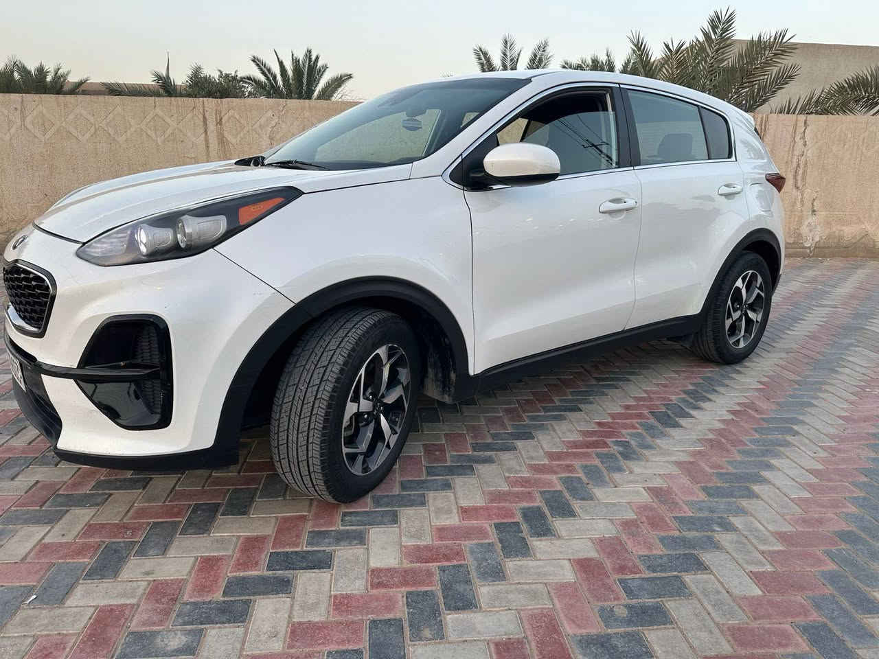 سبورتج ٢٢
السلام عليكم 

للبيع سبورتج 2022  وارد امريكي

 حادث جاملغ و بنيد 

السعر 150

محرك 2400

سياره جديده وجاهزه من كلشي

 3 انظمه قياده بيها 

 رادار تحديد مسار  نص مواصفات 

سياره حلوه ومرتبه مال جناي

 

للاتصال والتواصل : ***********  

***********

مكاني بغداد
