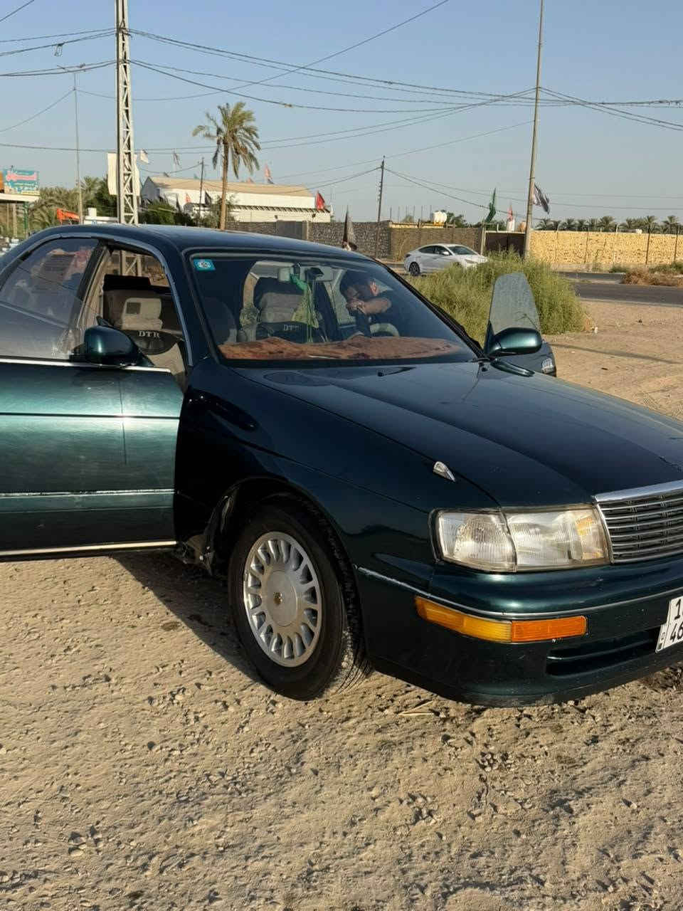 السلام عليكم سياره مكفولة مصبوغه صبغ عام مديل ٩٢ مكينه صار اربع اشهر من شاهدها سياره جاهزه رقم انكليزي مداور ثاني يوم كهربائيات علئ اخر حباية سعر ٥٥ وبيها مجال 
عنوان النجف الاشرف ناحية الحريه 

***********
ما متواجد عالفيس
