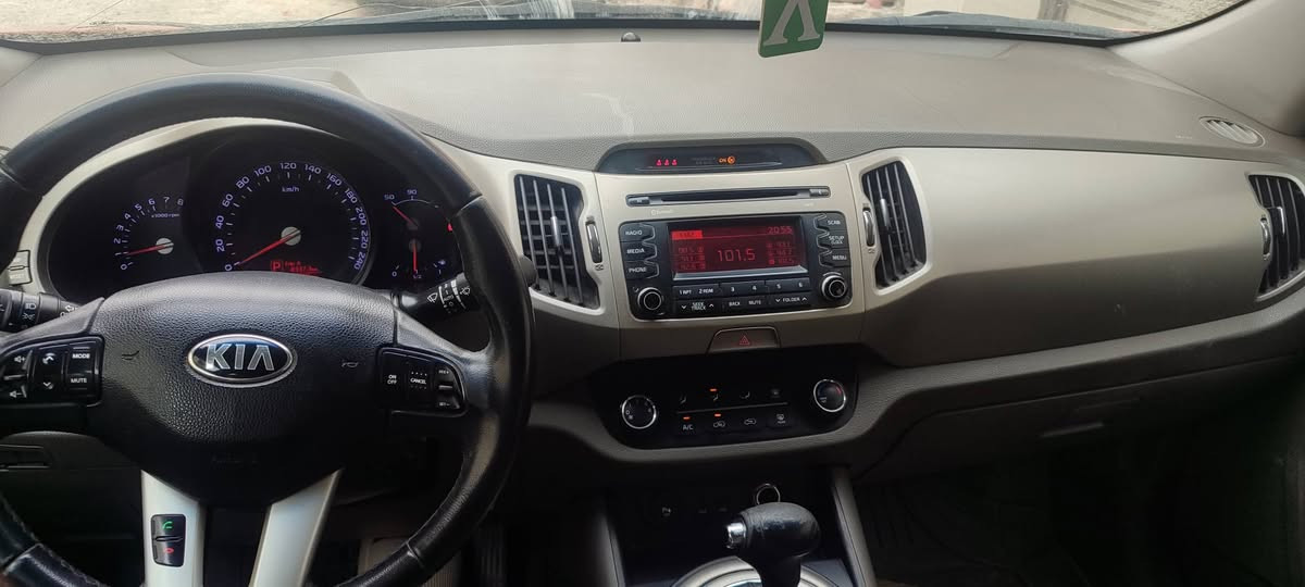سبورتج ٢٠١٦ • مكينة ٢٠٠٠ • ماشية ٢٠٠ الف