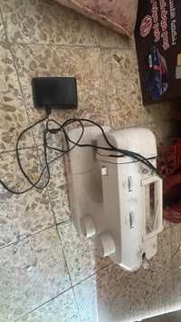 مكينة خياطة • نضيفه • للبيع