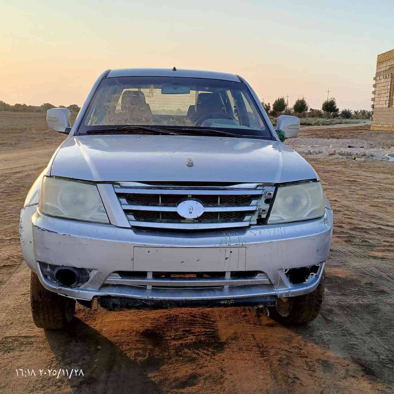 سياره تاتا للبيع موديل ٢٠١٤ أدوات عنوان ذي قار سعر 13 وبيه مجال الرقم ***********
