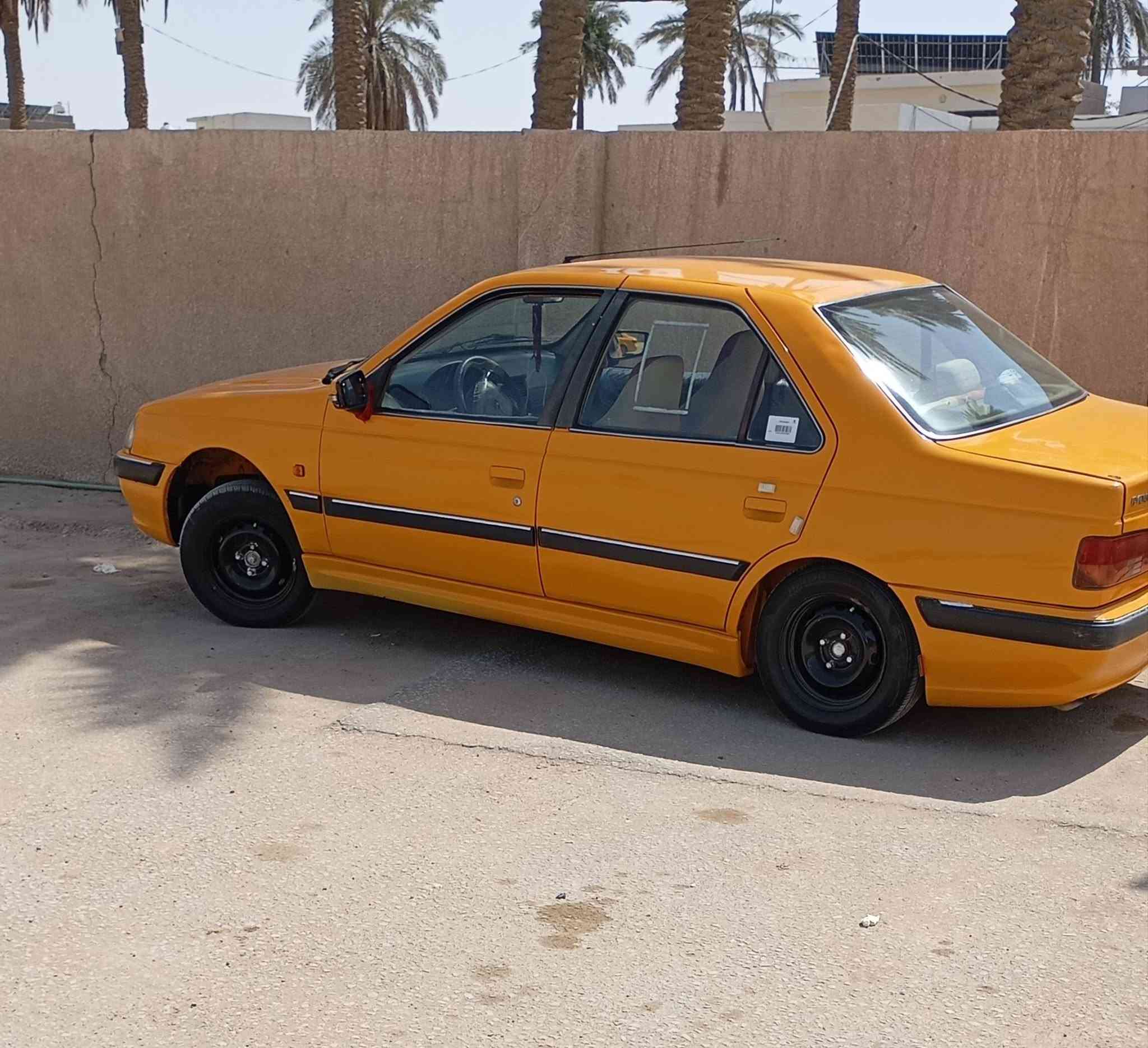 السلام عليكم بيجو بارص 18 للبيع سياره بيه جاملخ لايمن والباقي كفاله
مكينه كير تبريد جاهزه السياره مكانها دوانيه استفسار *********** ما متواجد عل نت
