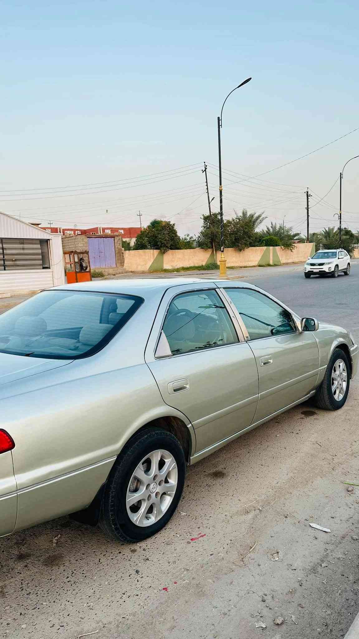 السلام عليكم
كامري 2000 رقم بغداد دولي 

وارد امريكي بدون حادث فقط مصبوغه أثر جراد 

محرك 2200 ابو الكف المرغوب گير تبريد خير من الله 

الرقم ***********

#مكلف_بالنشر
