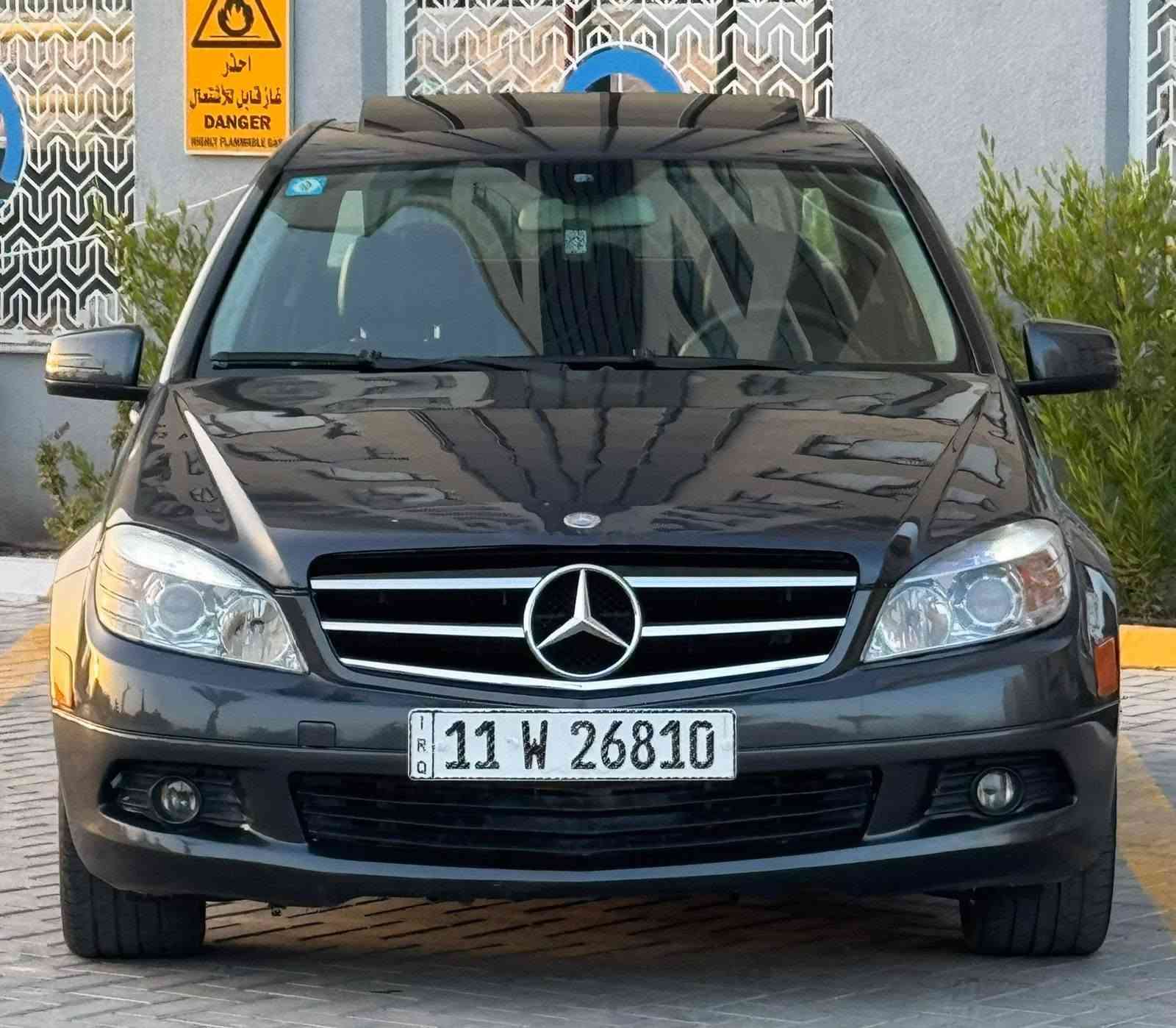 سلام عليكم
للبيع او مراوس برقم شمالي 
مارسدس  C300 
موديل ٢٠١١ محرك ٦ حجم ٣٠٠٠ 
صبغ جاملغ خلفي 
بيبان ٢ كلير 
فتحه سقف كشنات جلد وكهرباء ستيرن كهرباء
 كير محرك شرط  
سنويه جديد 
سعر   ١١٩  
مكانهه بيجي 
***********
