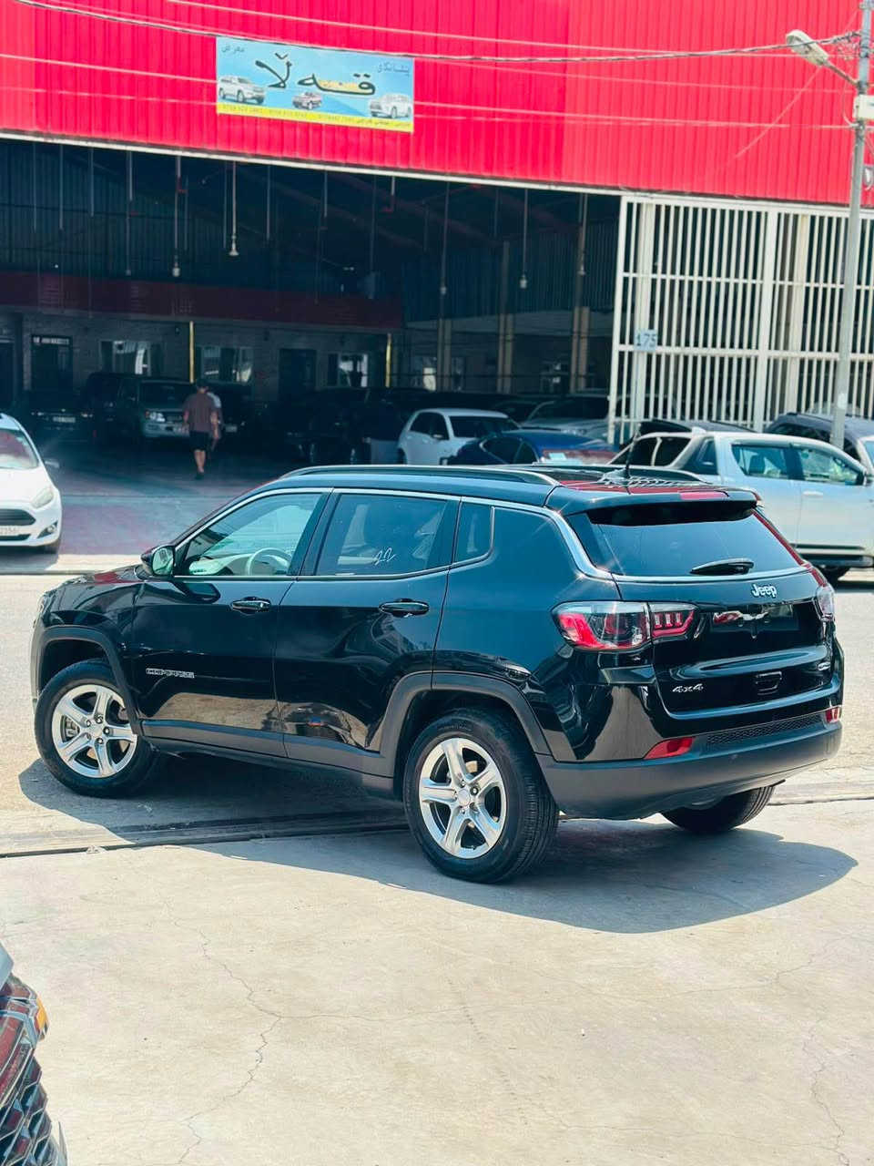 جيب كومباس 2024  جملغ و بوند صبغ بدون دواغل مواصفات بصمه شغال فورويل4X4 بابين بصمه شاشه كاميره حساس مكان سياره اربيل *********** اكر, نينوى
