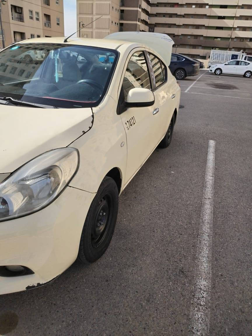 سني هندي  مديل ٢٠١٤ بليته زركة كير محرك تخم تاير جديد بيها طخطخات  رقم بغداد شرط التحويل شراي يتصل *********** السعر 70بيها مجال مكلف بالنشر
