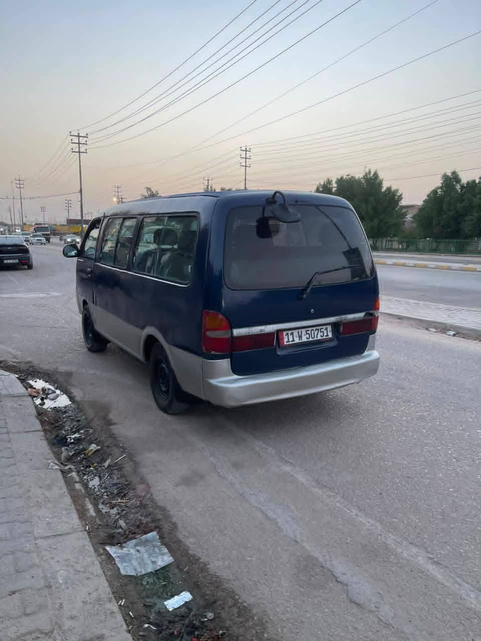 سلام عليكم للبيع كيا بريجو موديل 97 سياره مصبوغة عام
ونضيفه ومحرك 3000 مكينه بيهه خيط بخار بدون تدخين
وكير واكسل نضيفات مكفولات سنوية تنتهي لل 2030
شواصي اثنينهن معمرات درجه اولى السياره نداور ثاني يوم 
العنوان بغداد الشعله الرحمانية رجاء لحد يكلي شبيهه ما بيها 
تفاصيلها مذكوره كلهه لحد يكلي دز لي صورها هذني صورها 
كدامك اذا مو شراي لا تتعبني 
الرقم ***********
السعر 52 وبيها مجال للطيبين 
شرط التحويل
