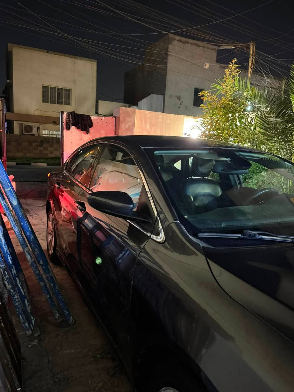 من رخصة الادمن
C200 

ماشية170

محرك2.4
موديل17

حادثه جاملغ ووهلال البنيد مثل مموضح بلصوره

مواصفات الcالمعرفة

شاشة كبيره

تشغيل عن بعد

داخل جلد اسود 

كشنات الاماميه كهرباء +تدفئة

كير محرك كله بلادي خير من الله

تخم تاير جديد

حدادية جديدة

السعر 110

للتواصل***********

السياره رقم اربيل ب اسمي تحويل مباشر

العنوان بغداد السيدية

