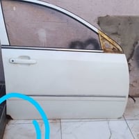 باب امامي عبري • شيري اي فايف • تفصيخ نظيف