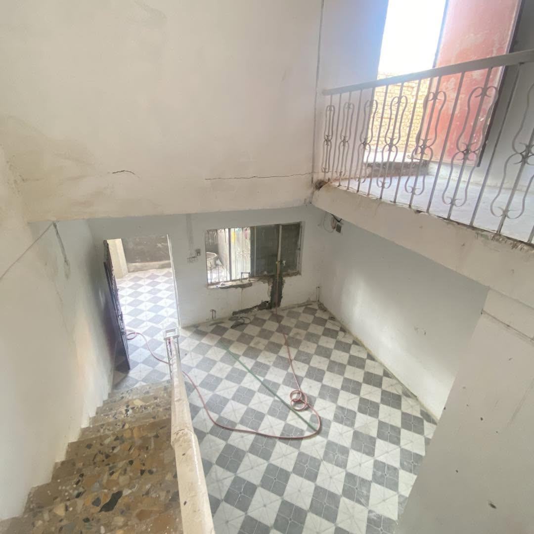 🏘️ / دار للايجار مسـاحه (١٠٠)م طابو (صـرف )          

1️⃣ الطابق الاول / غرفه نوم .مطبخ. مجمع صحيات  . هول   . طارمه 

2️⃣ الطابق الثاني / غرفه نوم 

📍 الموقع / المهندسين _ شارع العميدي مقابل اسواق الكفيل  
                             

للأستفسار ☎️: (***********)
:(*********** )
