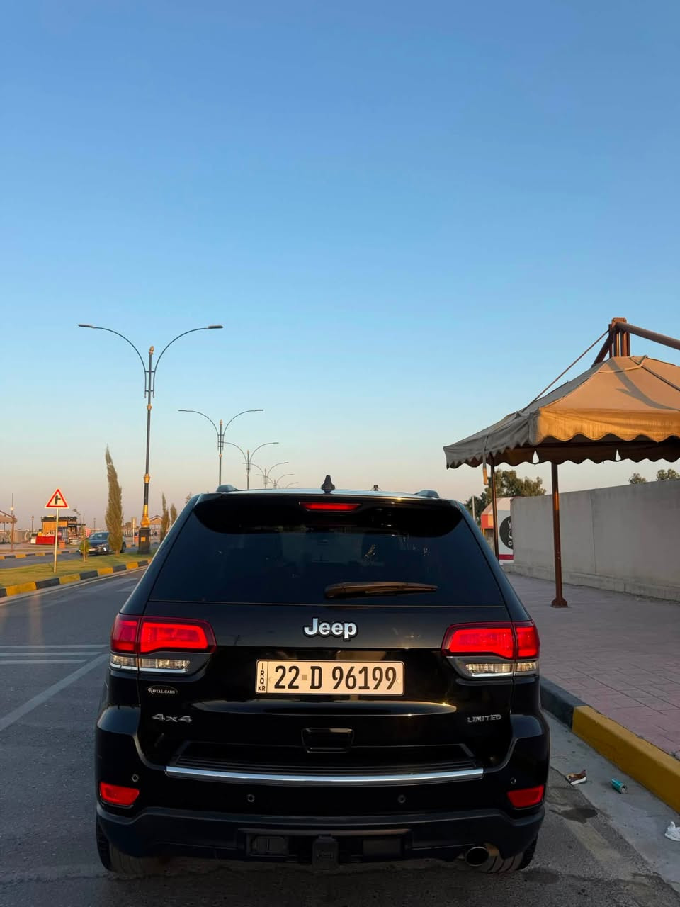 للبيع جيب كراند شيروكي ليمتد2022
فول مواصفات  بانورما رادار توقف ذاتي كشن جلدخزن وهيتر دمام صوت سنويه جديد باسمي  كابون بانزين تبديل  قطعتين والباقي كفاله  ماشيه55
*********** وتساب
