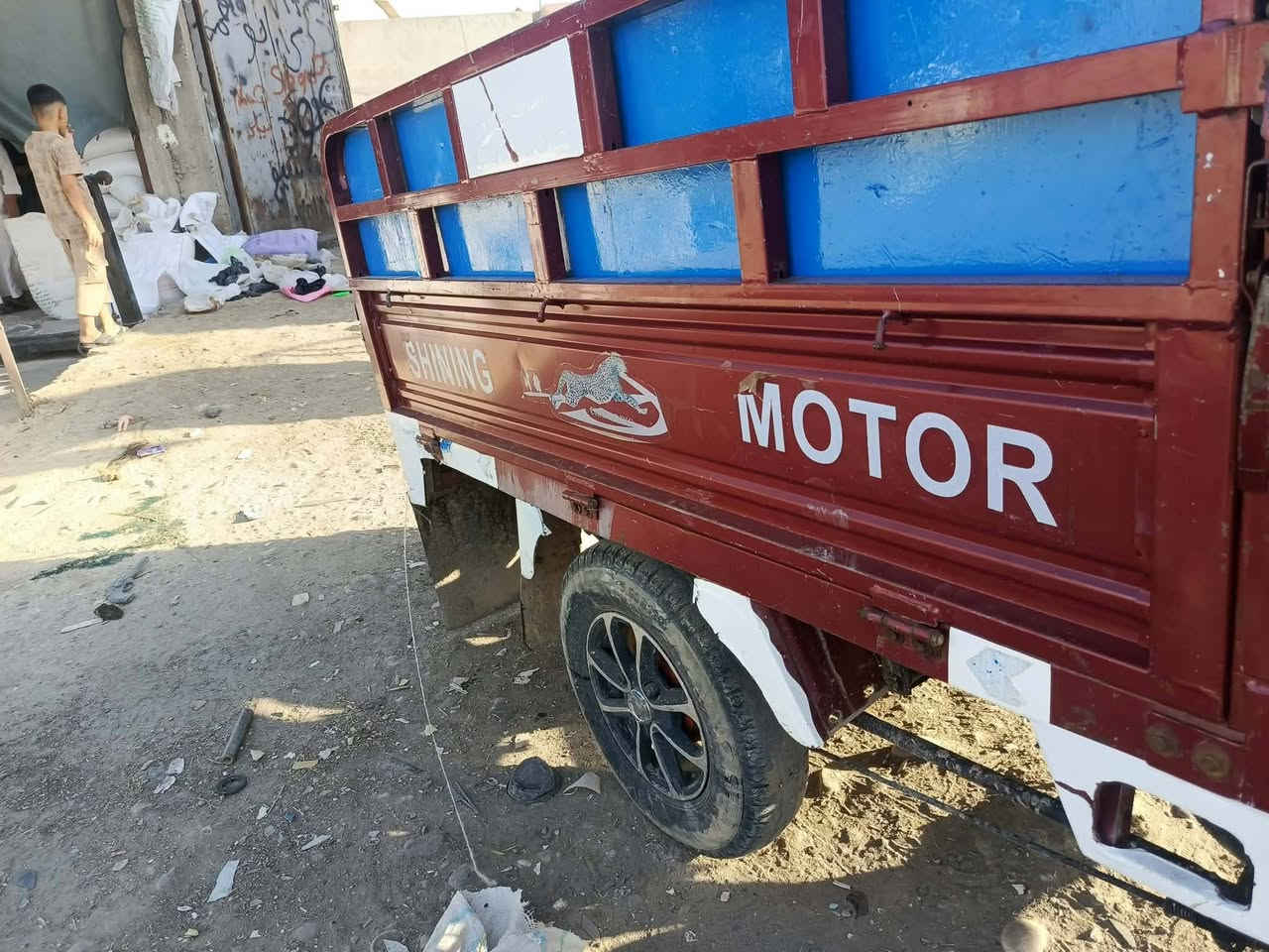 اخوان ستوته للبيع موديل 2020مكينه 2022شاصي باج ما تصرف عليها ربع كلها شرط نكره سلف منفيس موجود واير منيه كلها شقاله سعر 1300بي مجال شراي تعال خاص
