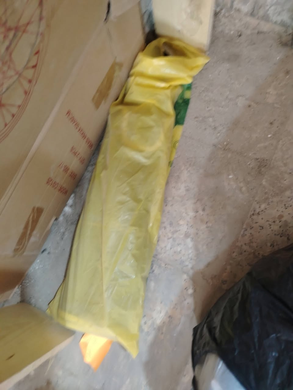 قمجي بجاج بانزين ٢٠٢٠
٥ قطع قطعه ب ٤  الف شركه

قمجي بجاج كلج شركه ٥ونص ٥ قطع

كاعيات ب ١١ لف 

جادر ب ١٦ الف

***********
