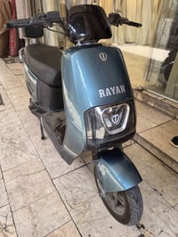 ريان خفاش • تشغيل عن بعد • ٦ بطاريات