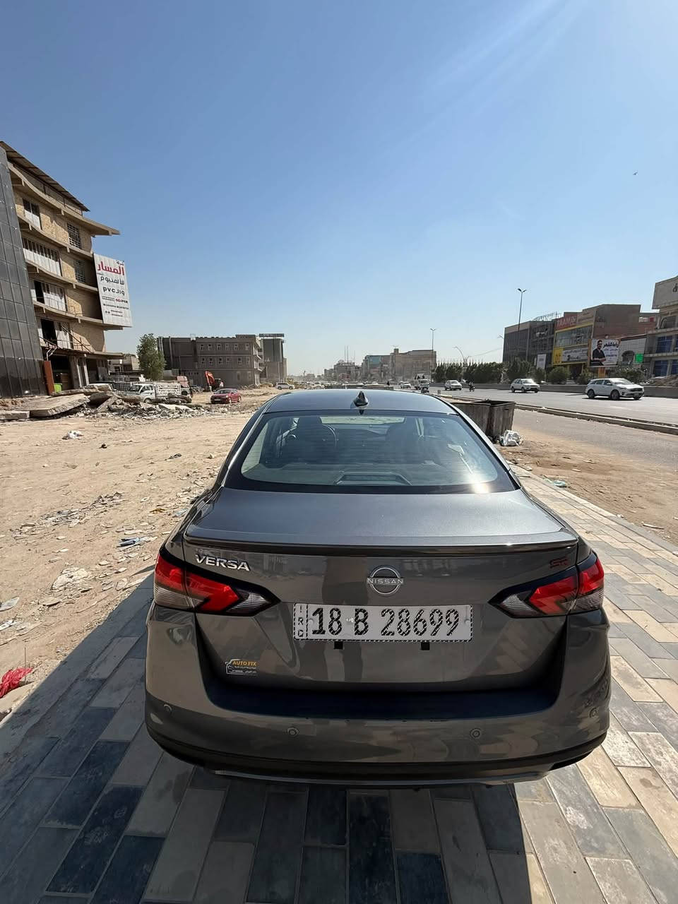 نيسان فيرسا
موديل 24 
رقم بابل 
مداور ثاني يوم 
فئه سياره SR
مواصفات فول عده الفتحه 
شاشه كبيره 
تحكم ستيرن 
حساسات خلفيه اماميه 
رادارات جانبيه 
كشنات مخمل اسود مطعم ماروني 
تحكمات ستيرن جهتين
تخم تاير جديد 
حادث سياره جاملغ وبنيد 
وقطعه بارد فقط ايرباك سستم 
 سياره حلوه ونصبتها بعد احلى سياره ماناقصه اي شي تشغل وتطلع ال اي مكان يعجبك 
السعر 128 وبيها مجال 
***********
