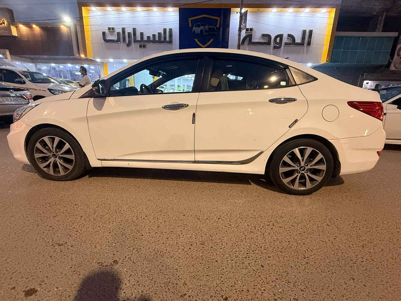 اكسنت ٢٠١٦ • ابيض • ماشية ١٠٨ الف