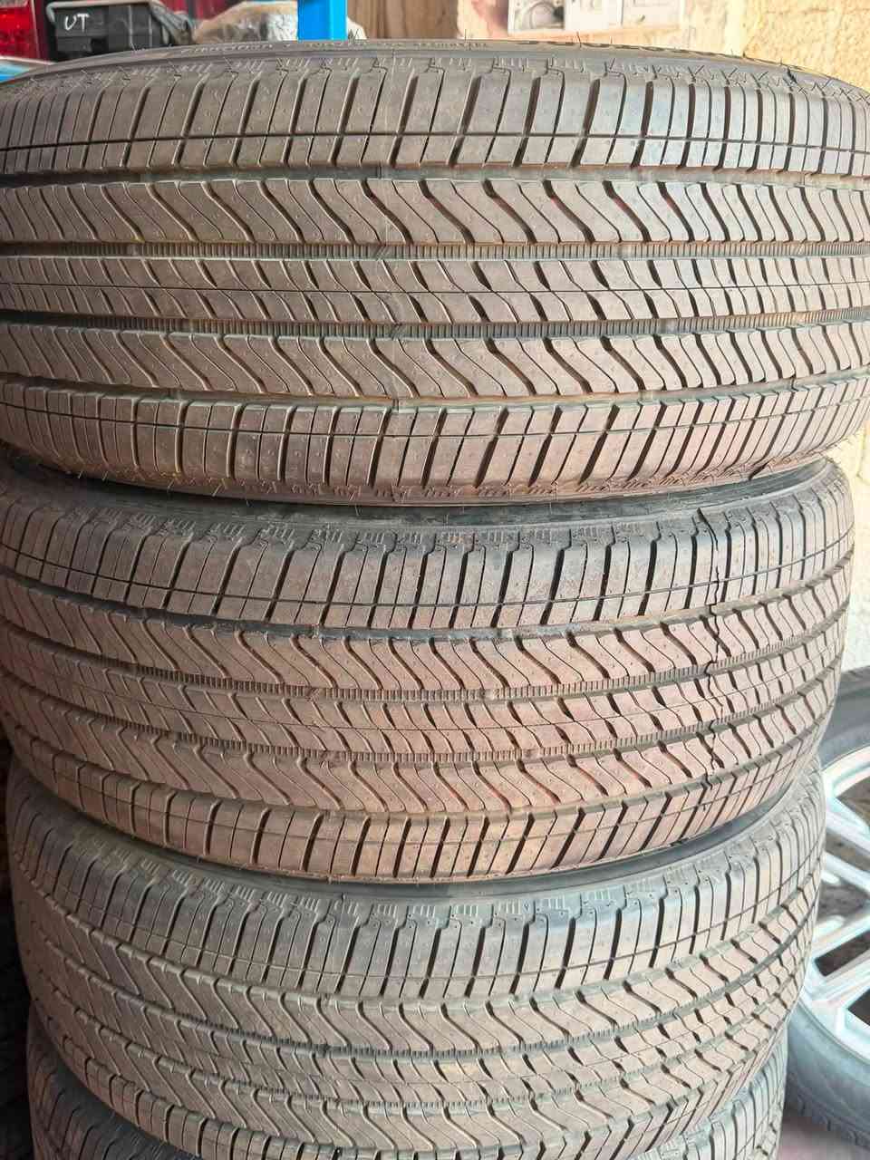سلام عليكم شباب وصول وجبه يطارات برجستون حجم (22)50)275) نتاج 24 و25 و23 موجود في محلات عقيل المرياني العنوان بغداد كسره وعطش (***********)
