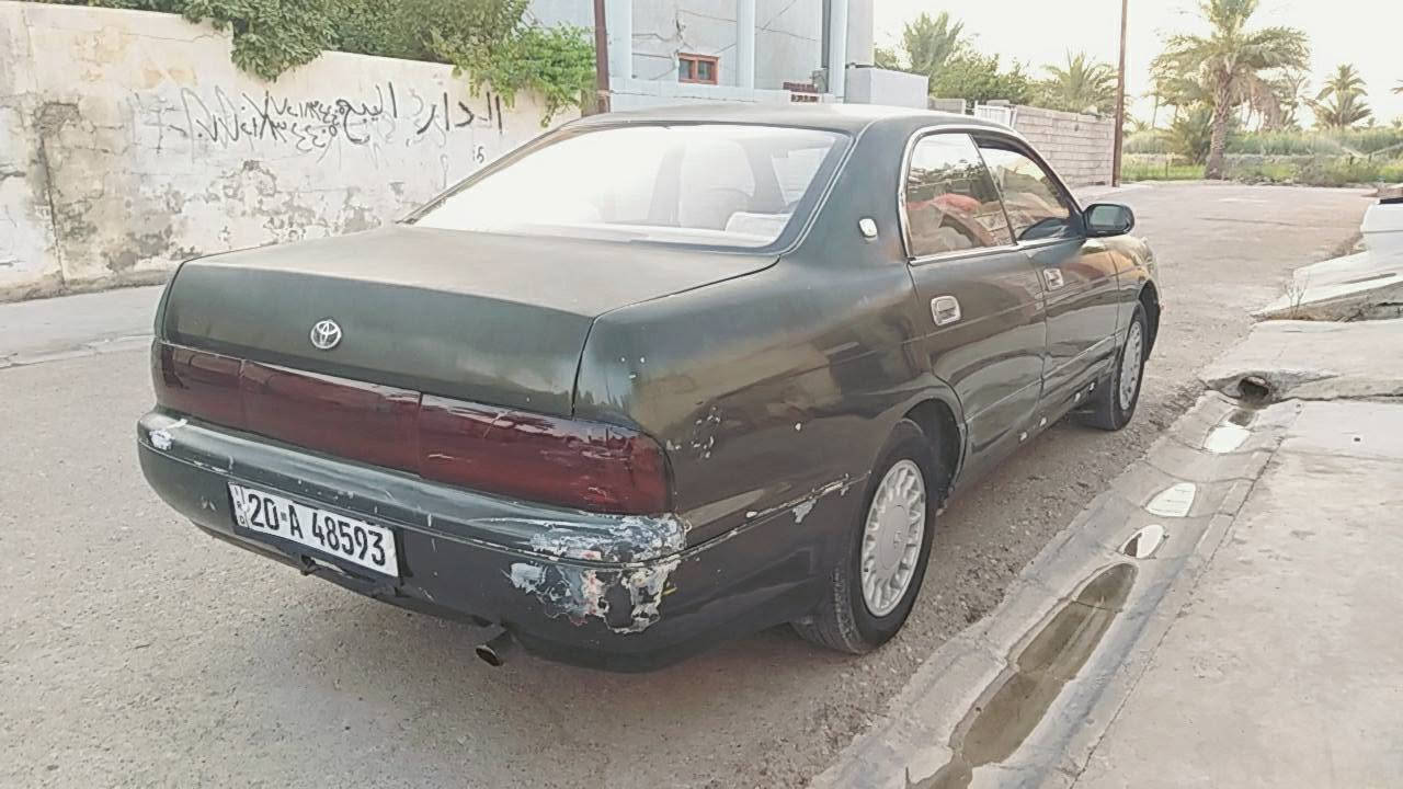 السلام عليكم سياره بطه للبيع موديل٩٤ رقم ديالى سياره مكفوله من اي ظربه سياره صبغ احزام جماليه فقط سياره جهازه للاخير مابيه كلوب طافيه من الدعاميه للدعاميه كير مكينه مكفولات تبريد تدفئه شغال سنويا لل٣١ صدر امامي خلفي جديد تخم تاير  مكلف بالنشر رقم صاحب السياره *********** سعرها ٣٨ وبيه مجال
