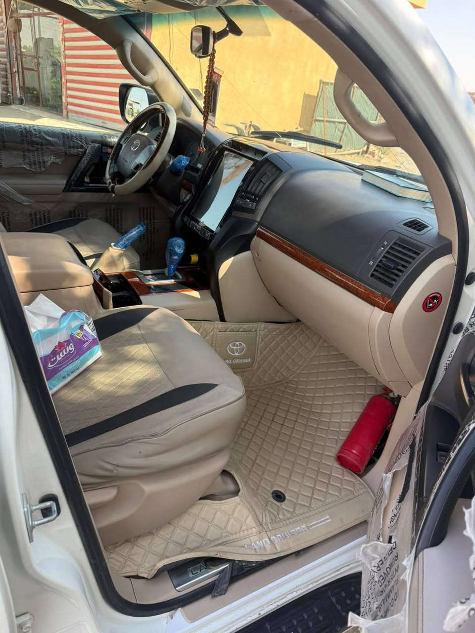 لاندكروز GXR • ٢٠١٢ • V6 4000