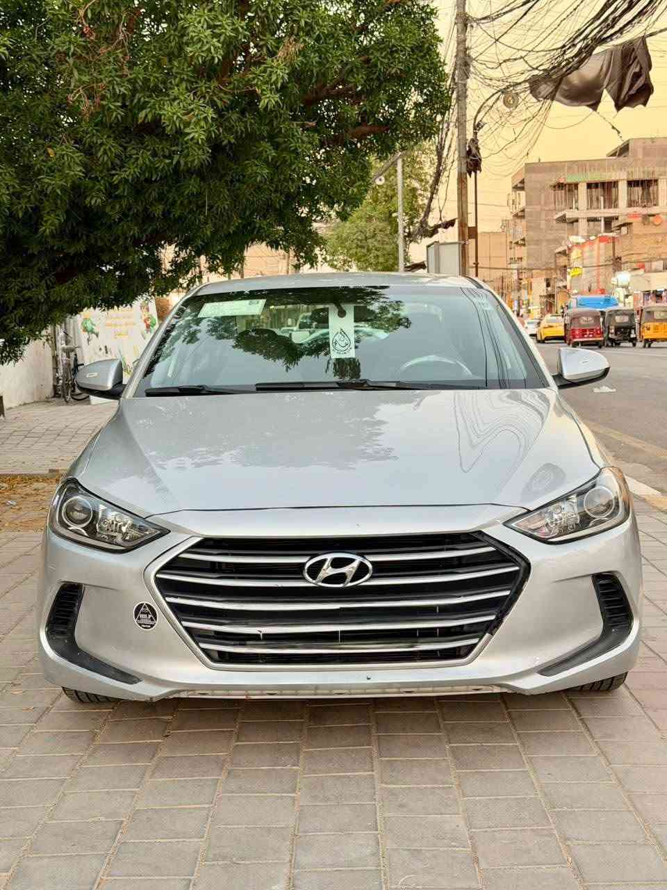 السلام عليكم النتراء أمريكي 2017 رقم اربيل الجديد حادثة بنيد جاملغ امامي مصبوغات محرك 2000دوش شاشه وكامرا بلادي كير ومحرك مامفتوحات حدادي تخم تاير تبريد جاهز  السعر 103بيه مجال مكان بغداد  التصال  ***********
