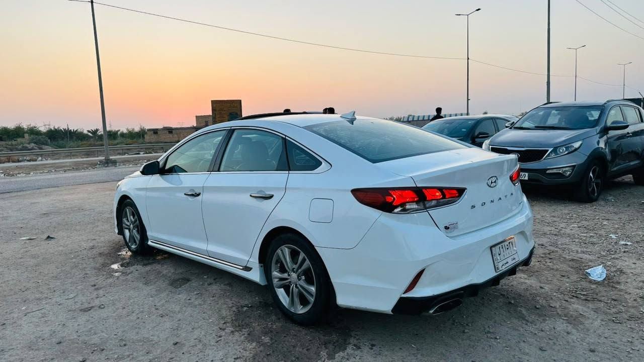 سوناتا 2019 امريكي 
مرقم بغداد تحويل مباشر 
الضرر تبديل بنيد فقط بدون عابر
مكينه 2400
فول مواصفات 
السعر 125&
العنوان المثنى الرميثه معرض اثير الجياشي
التواصل 

‭+964 777 773 5066‬
***********

نص مكتوب في الصور:
- bid.cars سجل المبيعات عروض أرشيفية مماثلة انتهى المزاد يوم الثلاثاء أنت تشاهد عرضاً مؤرشفاً. الموافق 6 سبتمبر 2022. الثلاثاء، 6 سبتمبر 2022 10 صور تمت ترجمة الصفحة إلى العربية. تراجع
- bid.cars
- 2 / 10