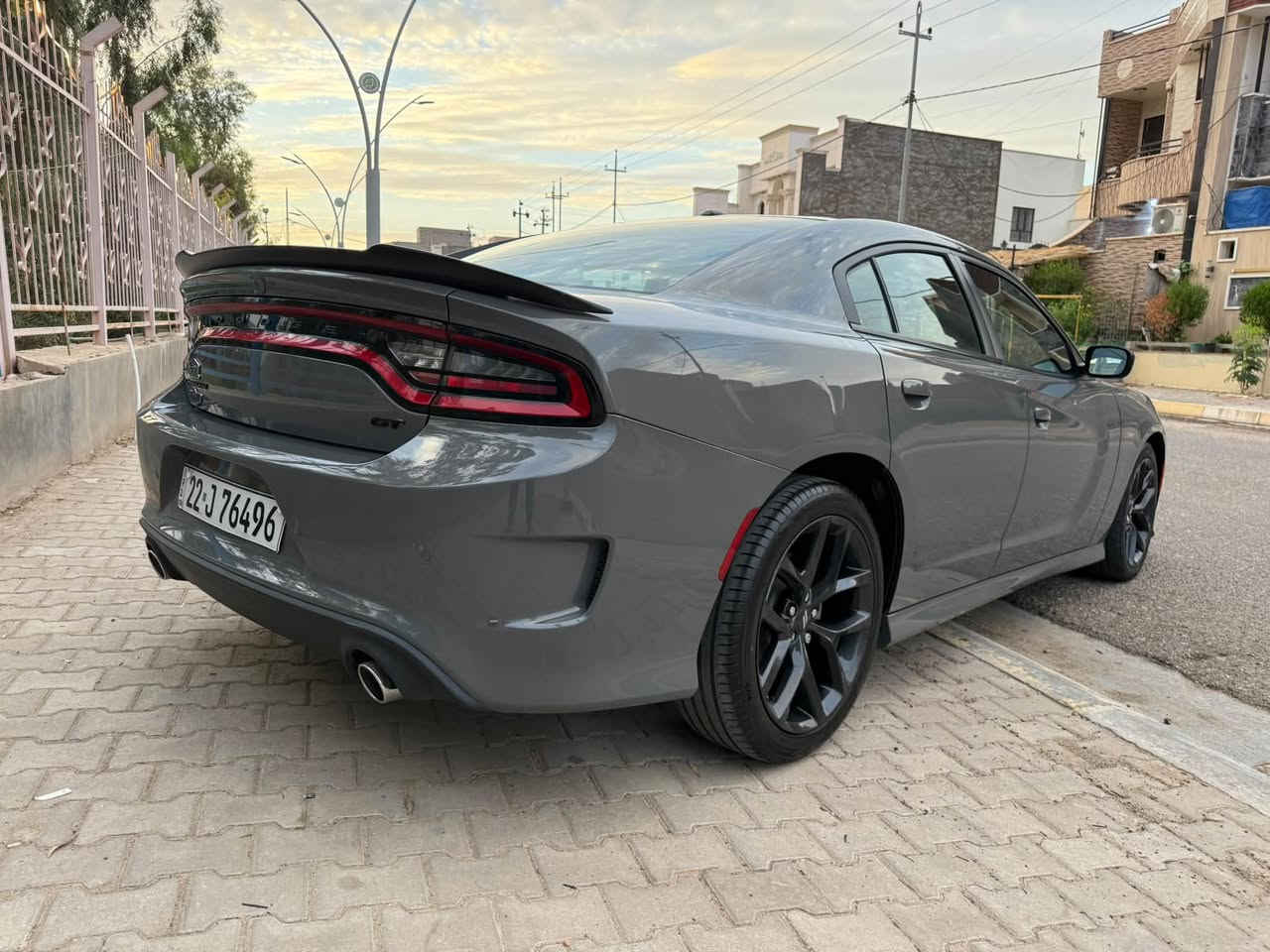 -دوج جارجر 2023 GT جي تي بلص
وكاله الهارلم (خليجي)  فول فول مواصفات 
-ماشيه 38 الف
-وكالة هارلم مرقم اربيل  
المواصفات :  
رادار امامي  
‎* جناح خلفي اسود. 
‎* ويل قياس 20 انچ . 
‎* مقود القيادة رياضي . 
‎* مقاعد رياضية من الشاموا الأسود كنتارا
‎* نقطة عمياء . 
‎* رادار مع مانع تصادم أمامي.
‎* مصابيح أمامية زنون . 
‎* كشافات الضباب زنون . 
‎* المصابيح الأمامية مع LED . 
‎* حساسات خلفية. 
‎* شاشه كبيرة مع نظام ملاحة نفكيشن GPS . 
‎* سستم صوت الپاين .
‎* فتحة سقف (سلايد) . 
‎* المقاعد الأمامية كهربائية . 
‎* ذاكرة لحفظ وضعيات الجلوس (ميموري) . 
‎* مقاعد أمامية تبريد وتدفئة . 
‎* مقاعد خلفية تدفئة.
‎* تشغيل عن بعد . 
‎* المقود كهربائي . 
‎* تدفئة مقود القيادة . 
‎* محدد سرعة . 
‎* تلفون بلوتوث . 
‎* كاميرا خلفية .
‎* مرايا متحسسة للاضاءة العالية .
‎* كير شفتر بالستيرن . 
‎* دخول ذكي (بصمة) .
سياره بيها تعديل بارد فقط تقريباً 50سنتيم في الجاملغ الخلفي الايمن

***********مكان السيارة الانبار
