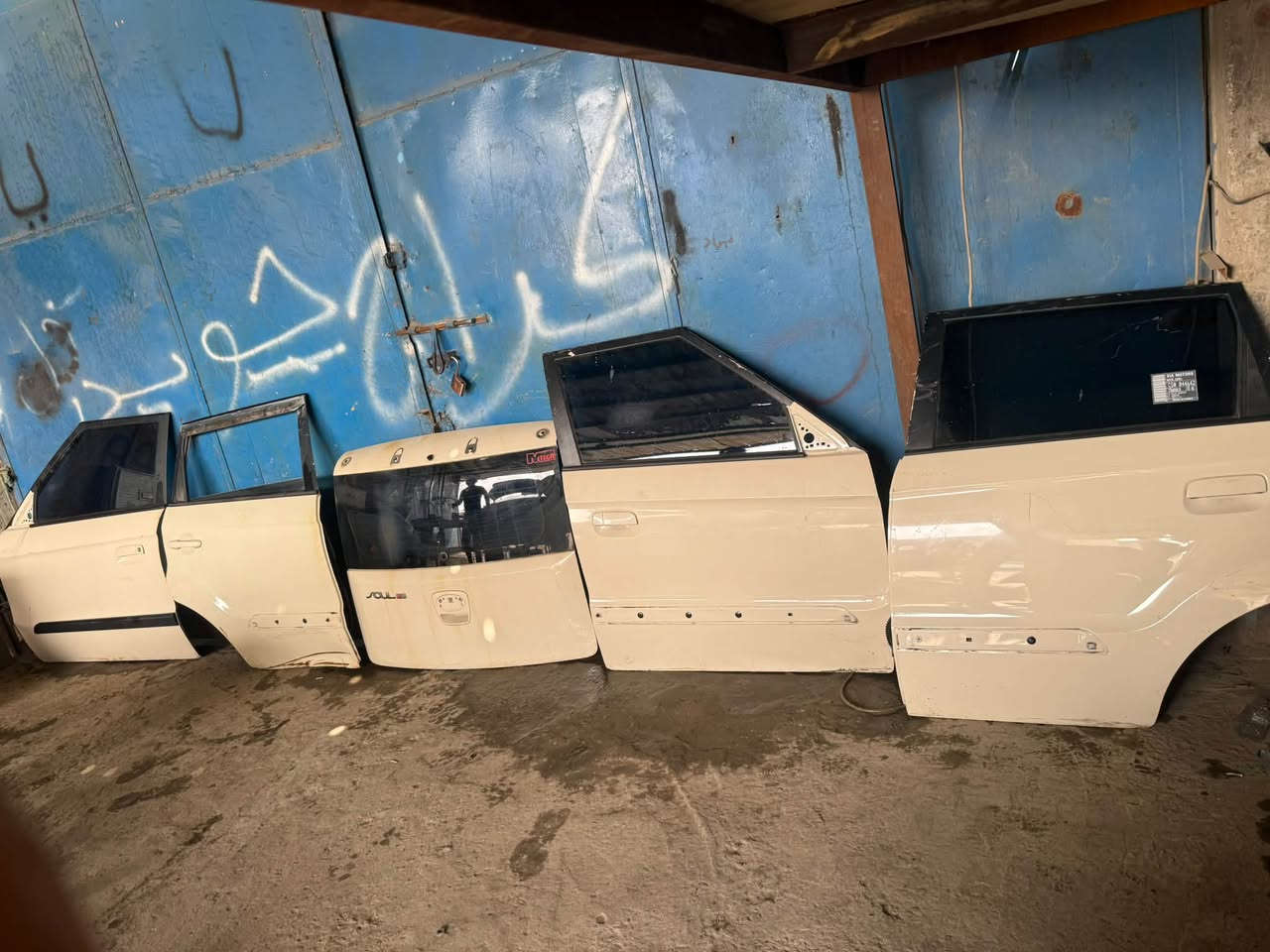 بيبان • صندوك • قطع غيار
