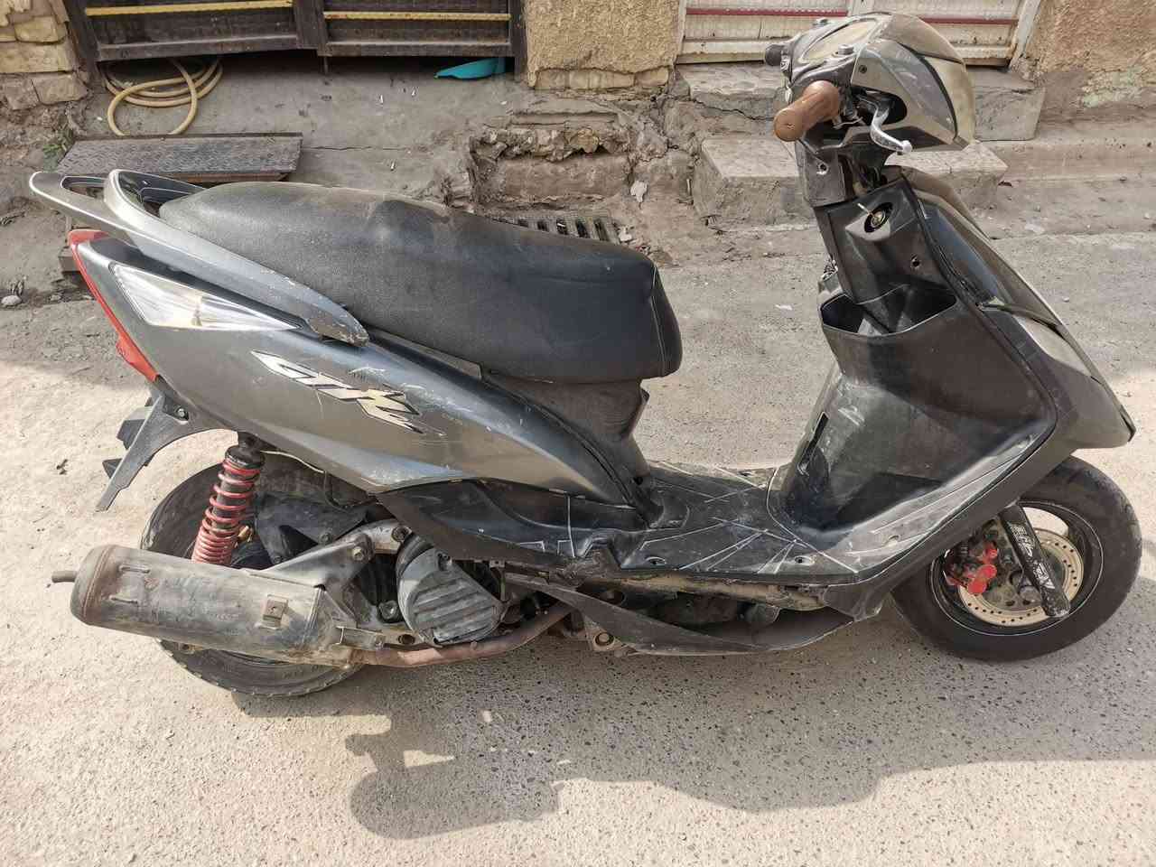 ثعلب • سلف • هندر مكسور