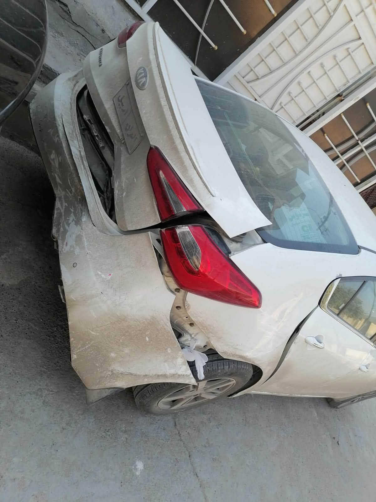 سيراتو 2014
خليجي مكينه دوش 
1600 
تحكمات كامله 
حساسات 
بيها حادث جاملغات خلفيه وصندوك. وباب الخلفي 
ذني بيهن صبغ والحوض كذالك بي تعديل 
السياره رقم شمالي جديد 
وكاله عامه وصاحبها موجود 
مكان السياره بغداد 

‭***********‬
فقط وتساب شغال حاليا لان مسافر
