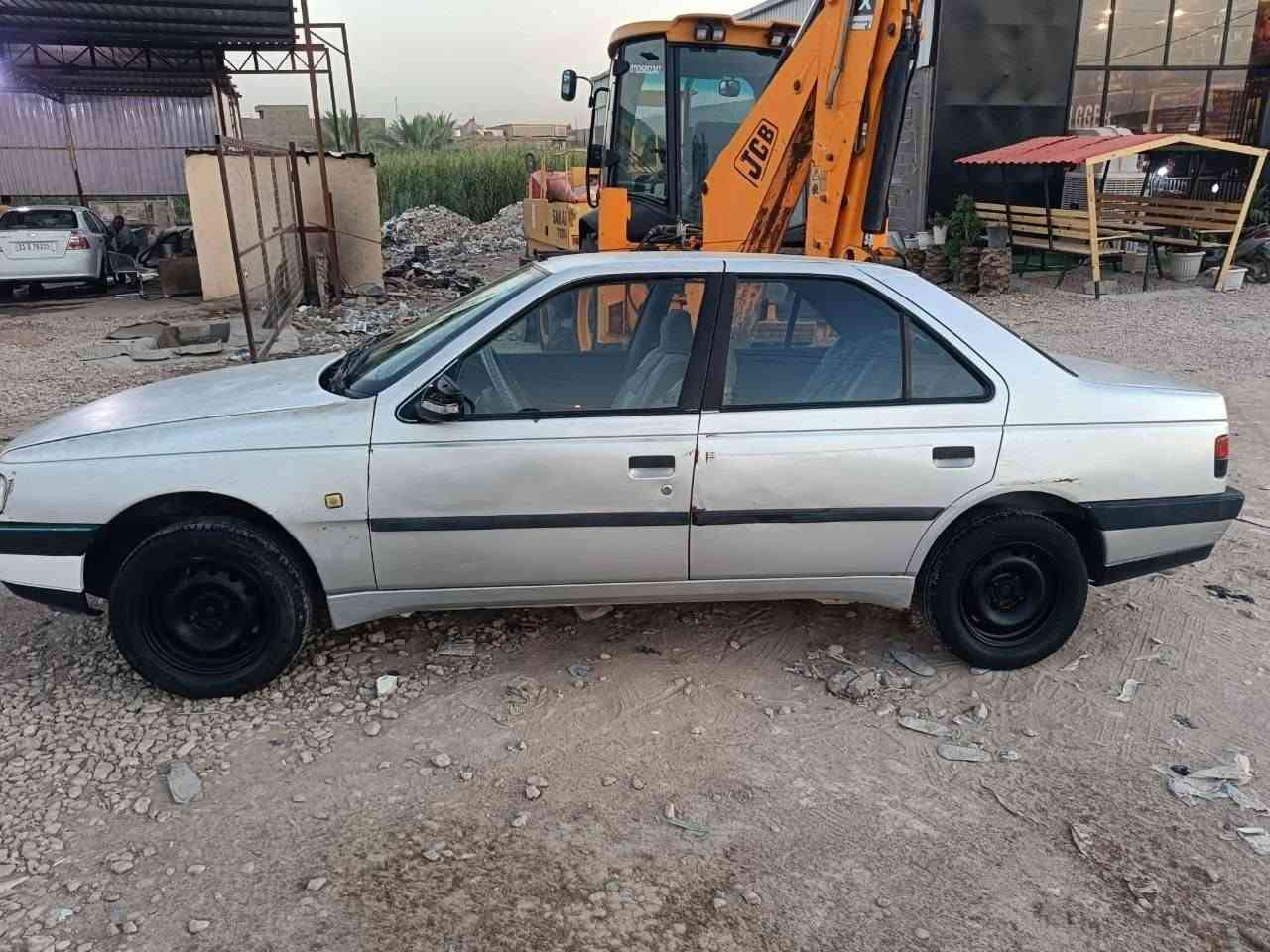 للبيع بيجو GLX.  2012
رقم بغداد الدولي.. شرط التحويل... 
كير ومحرك وتبريد كفاله.. 
محرك جديد مكفول من تبخير وتنقيص.. 
صدر جديد كامل حدادية جديدة..  
منظومة فيت بم كامله جديدة..  
تايرات ودوشمة... سيارة جاهزة ترايك للبصرة.. 
كفالة من صبغ وتبديل وبارد...  
مكان السيارة، بابل.. الحله.. 
السعر 40 وبي مجال بسيط..  
للاستفسار الاتصال..  
‏‏‪***********‬‏

