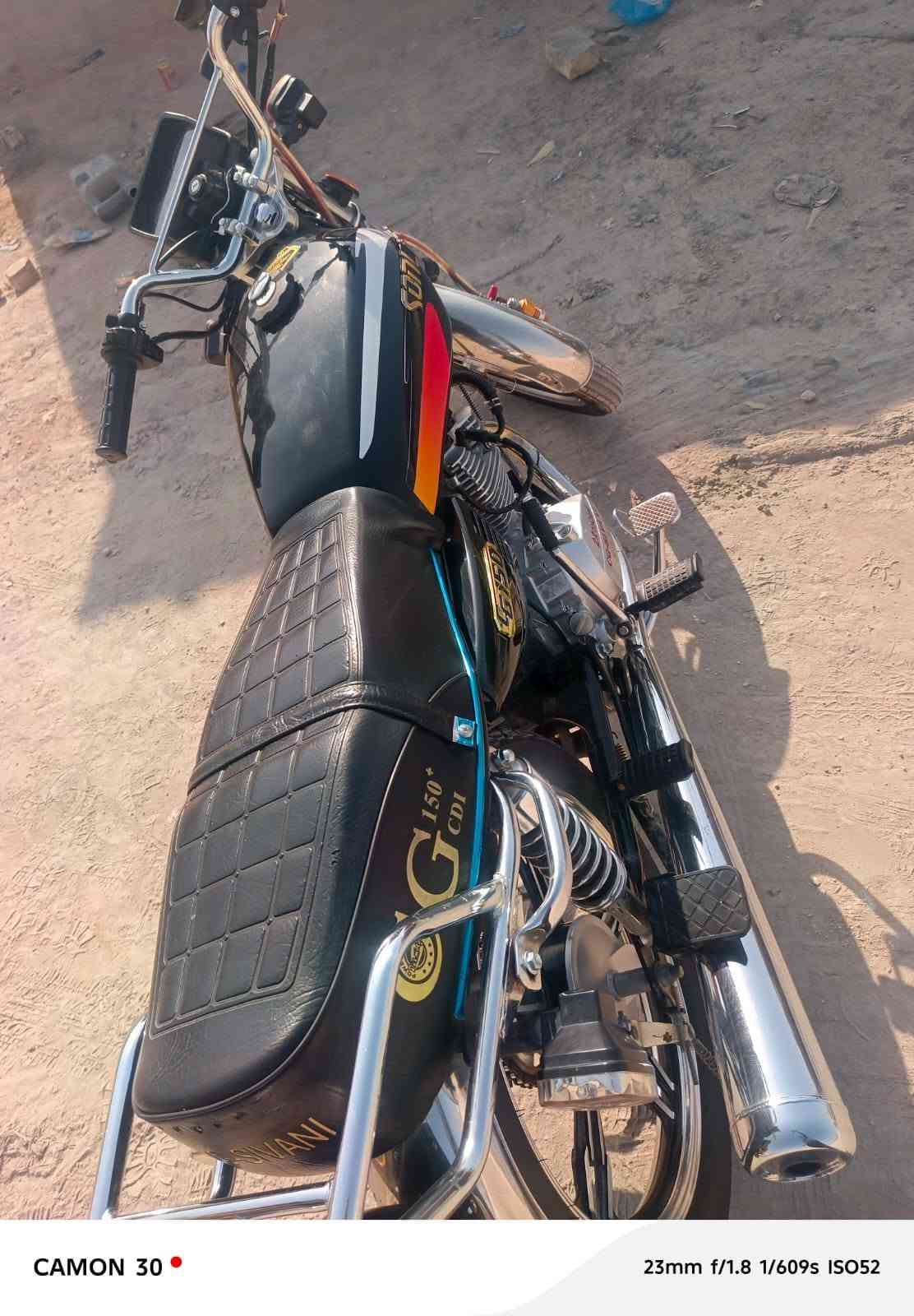 دراجه يسفان. موديل. 26
السعر 700
للتواصل ***********
بيه مجال حك الجيه واني خادم.

نص مكتوب في الصور:
- CAMON 30 23mm f/1.8 1/751s ISO53
- CAMON 30 23mm f/1.8 1/993s ISO52
- CAMON 30 23mm f/1.8 1/861s ISO50
- CAMON 30 23mm f/1.8 1/305s ISO50
- CAMON 30
- 23mm f/1.8 1/923s ISO50
- CAMON 30 23mm f/1.8 1/493s ISO51
- CAMON 30 23mm f/1.8 1/609s ISO52