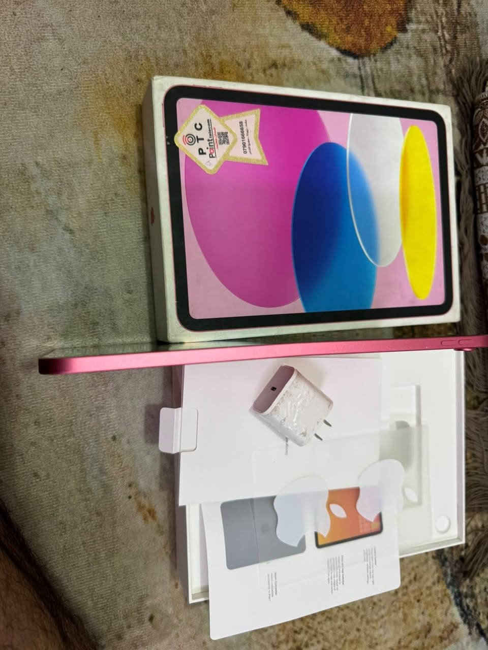 آيباد ١٠ • ٦٤ • مستخدم شهر