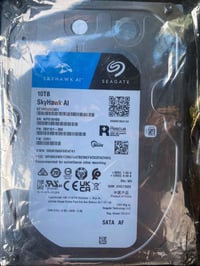 HDD 10TB CEAGATE. للبيع   07713239421