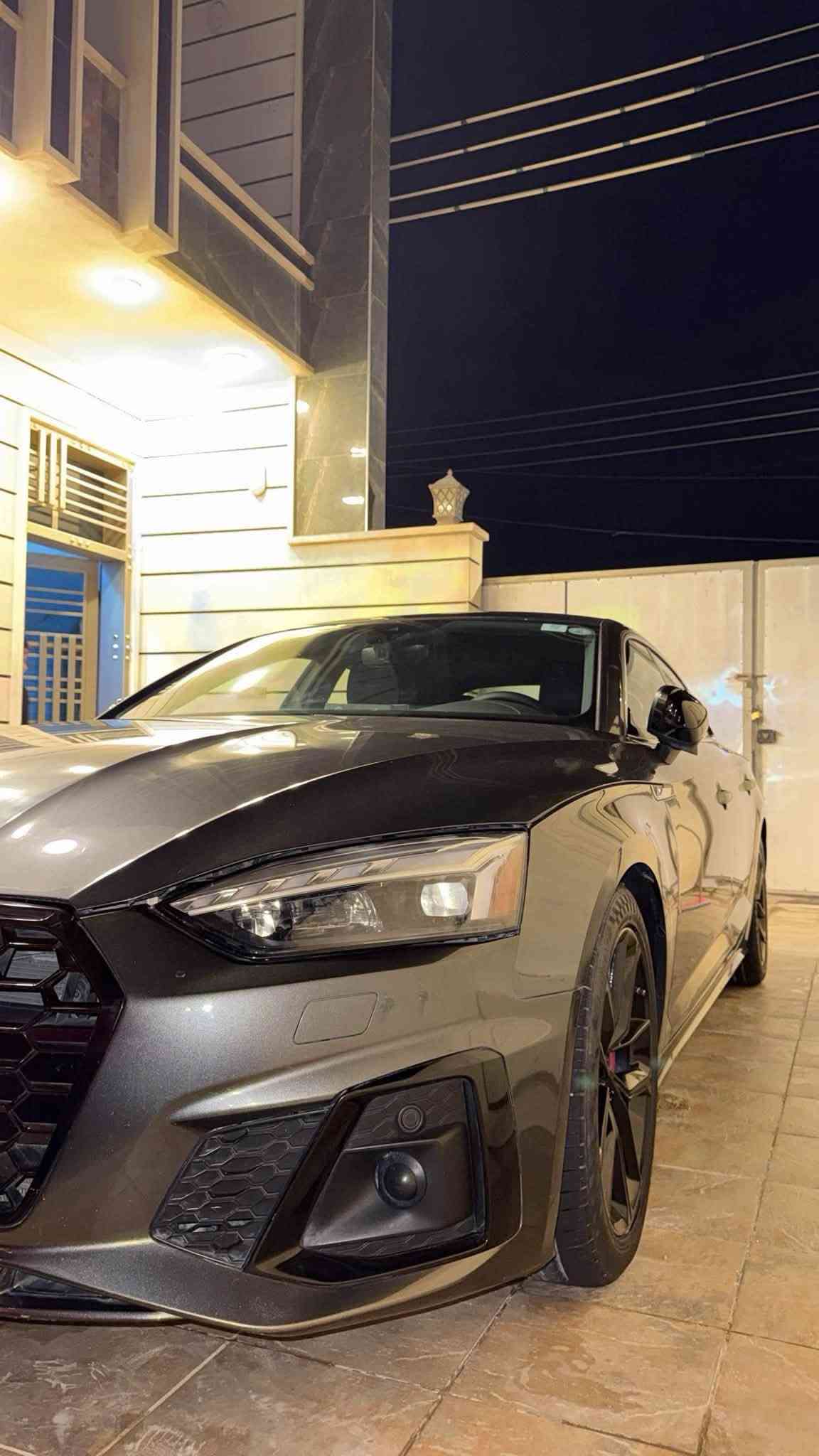 للبيع أودي A5 موديل 2024 – فول مواصفات والسعر🔥🔥🔥🔥🔥
للبيع أودي A5 موديل 2024، سيارة تجمع بين الفخامة الألمانية، التصميم الرياضي، والأداء المميز 🔥

✨ موديل حديث وشكل أنيق وملفت
✨ مواصفات كاملة وفخامة داخلية
✨ تصميم رياضي وهيبة بالطريق
✨ قيادة ممتعة وثبات وراحة
✨ سيارة مناسبة للي يريد التميز والفخامة بنفس الوقت
✨ واقتصادية بصرفية البانزين
✨ السيارة بإسم شخص واحد تحويل ثاني يوم

السيارة فرصة للي يدور على سيارة حديثة بمواصفات عالية وشكل يخطف الأنظار وبسعر بلاش 

💰 السعر: 180 ورقة فقط
📍 الموقع: بغداد
📩 للاستفسار والتواصل: *********** واتساب

الجاد بالشراء حياه الله، والسيارة تستاهل المعاينة
