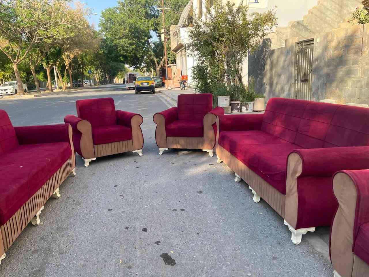 تەنها 135 هەزار
دەسکردە ئسفەنجی 10سانتیمە 

هیچ شکاویەکی تیانیە

شوێن کەلار 

ژ.م***********
