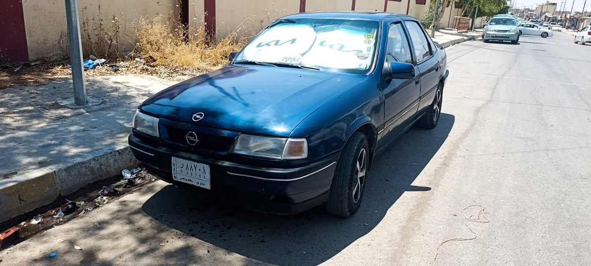 اوبل فكتره حجم 18
موديل 1991 
قفل مركزي تخم تاير كدام 
تريد وكاله تريد تحويل 
سعر 37 بيه مجال
الاتصال للارقام فقط 
***********
***********
