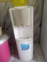 براد مال مي مستعمل شي قليل سعر 100 وبي مجال قليل 07708285147 واتساب