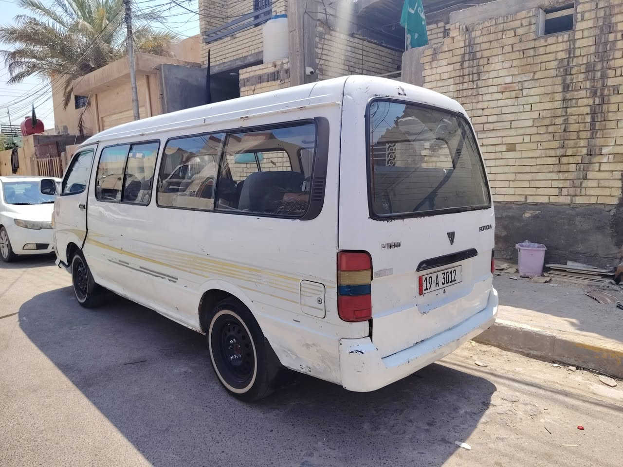 @السلام عليك فتون ٢٠٠٨  كربلاء حي العامل السياره مثل مشوف بصوره بيها خط حي العامل باج وبحث هسه مسويهن  قبل يومين مداورها بسمي هزه جديده السنويه ٢٠٣٠ عوزها ترتيبات مكينه بيها خيط بخار تخم تاير جديد السعر ب ٤٠ وبيها مجال قليل الاستفسار *********** جماعت ٣٠ خلي يطلع كبل
