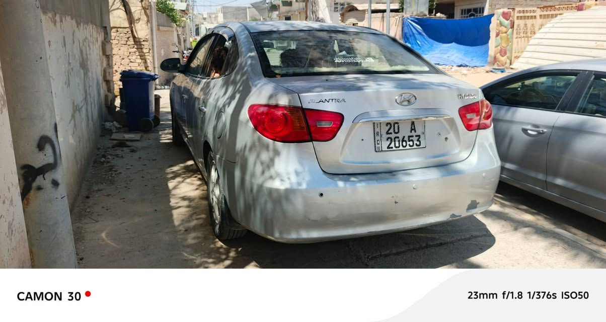 أفانتي
2007
رقم ديالى 
مكينة 1600 دكشن عالي
مري شفط 
تحكم ستيرن 
مكينة كير كفالة 
تبريد خير من الله  
مصبوغة حزام 
بيها ضربة بالجملغ اليسرى ضربة خفيفة
صدر نص عمر  
سيارة خير من اللة 
عليها غرامة وينزل من سعرها  
مكان سيارة ديالى بهرز
السعر ٧٥ وبيها مجال 
الاتصال ***********
