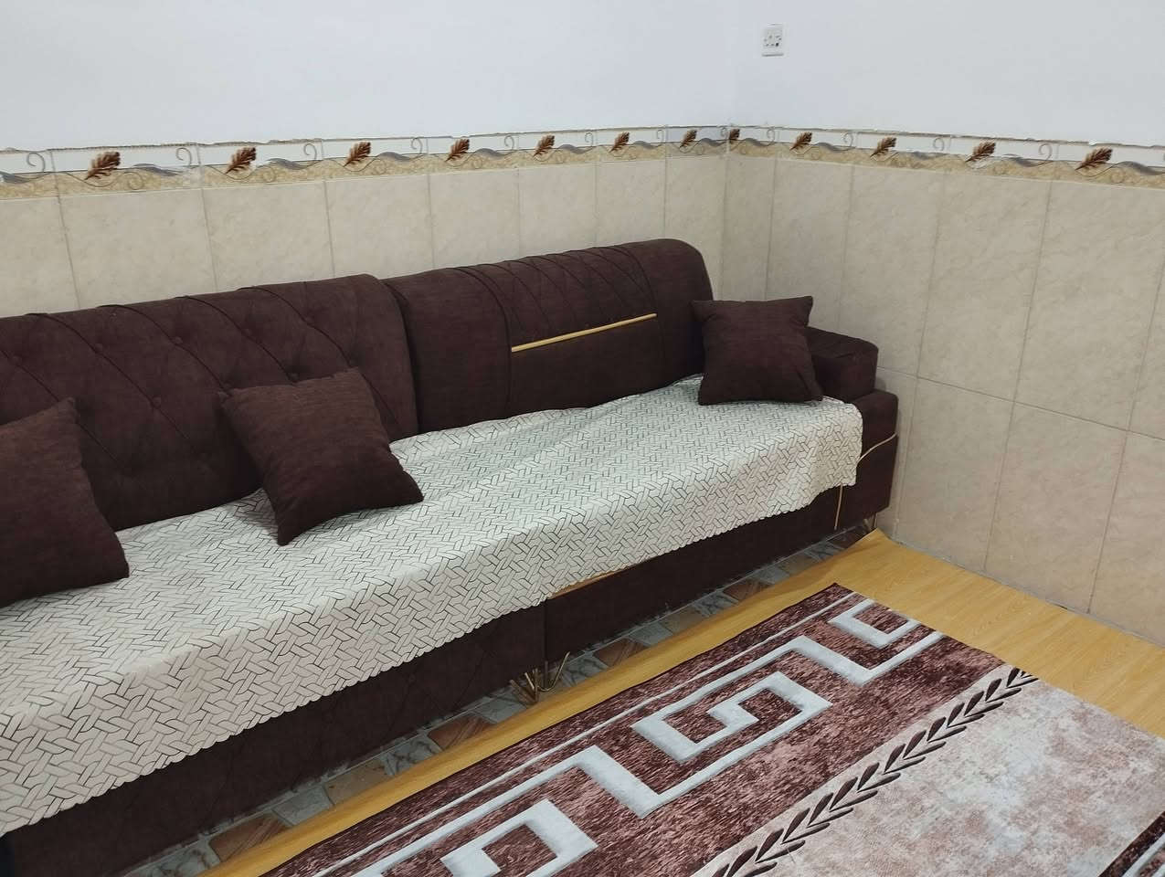 كنب • تركي اصلي • ٩ متر